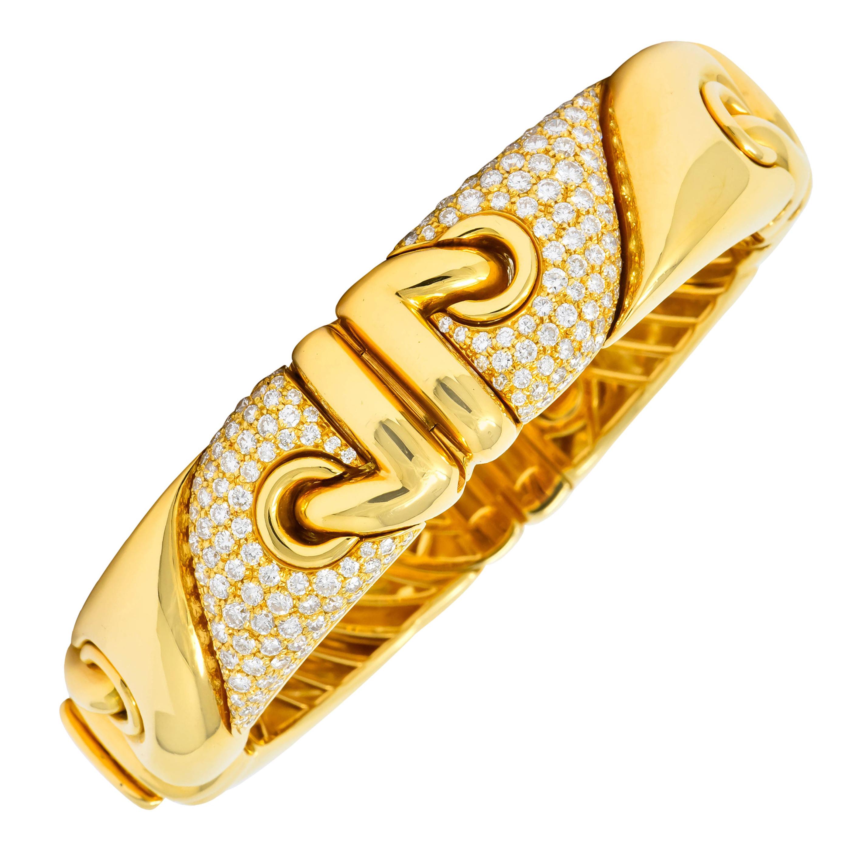 Bulgari 4.30 Carat Diamond 18 Karat Yellow Gold Stylized Link Cuff Bracelet