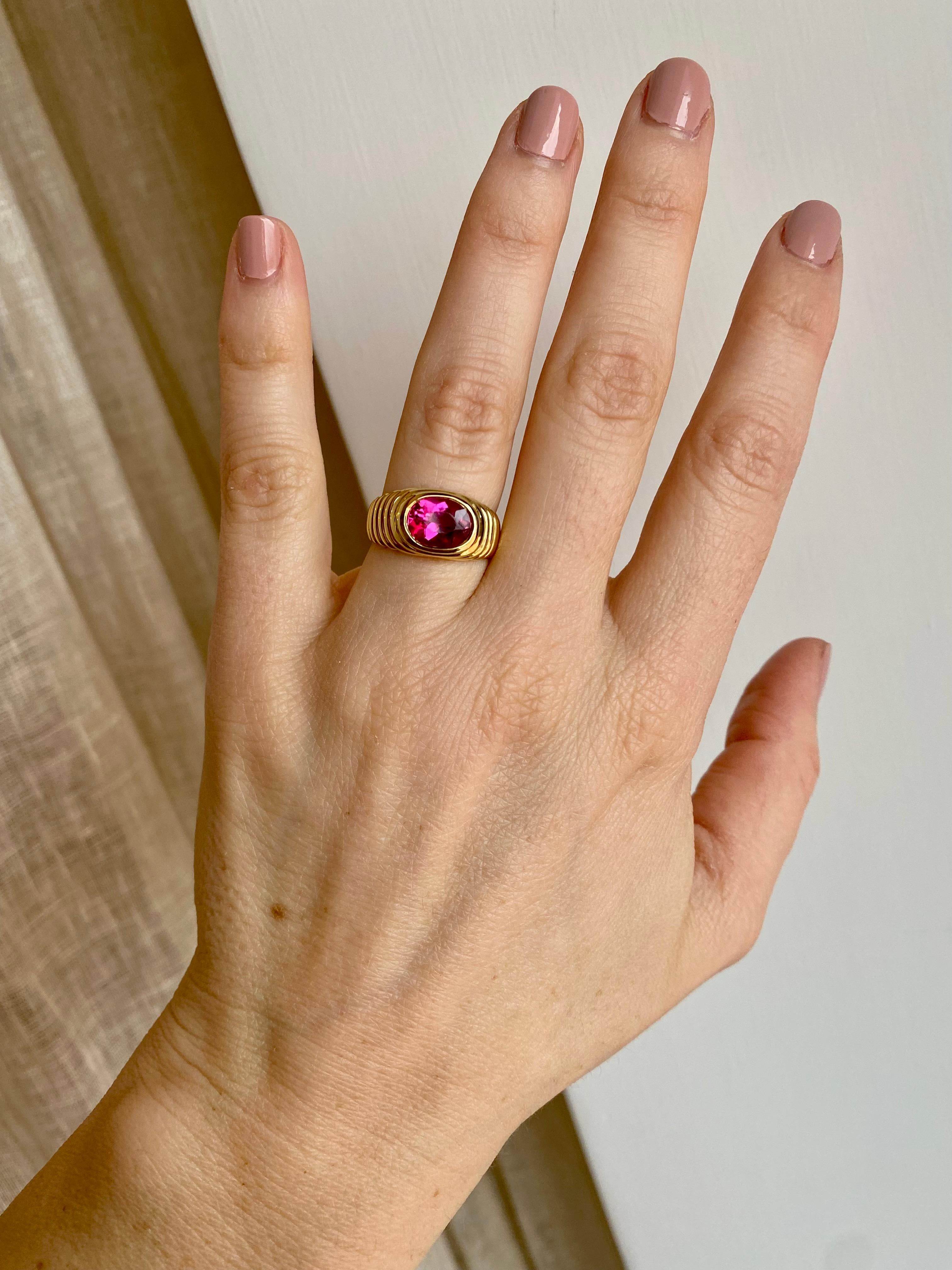 Bulgari Vintage-Ring mit 5 Karat Turmalin in Gold 6