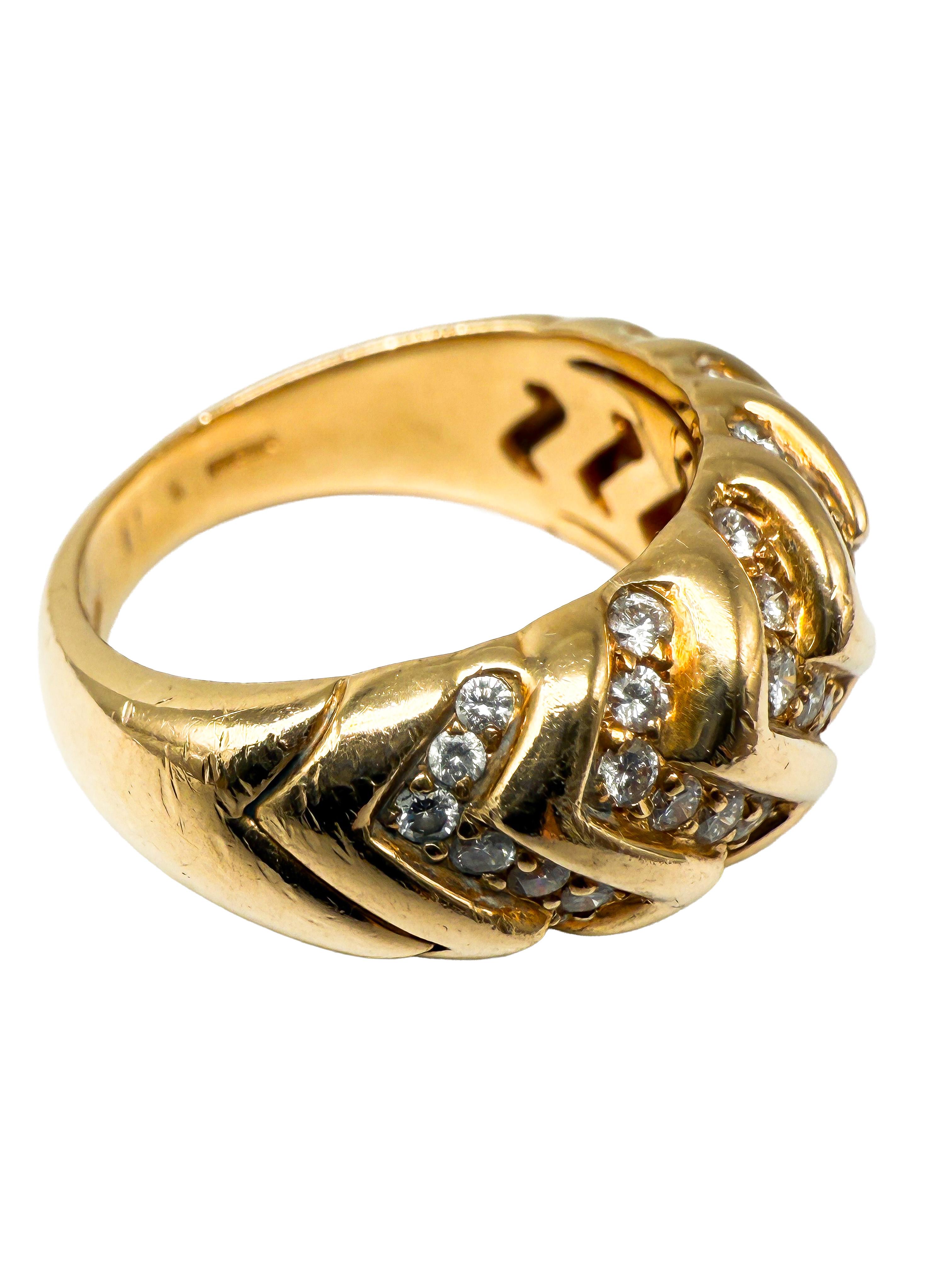 Bulgari 6295Ring in 18K Yellow Gold with Diamonds In Good Condition For Sale In Berlin, DE