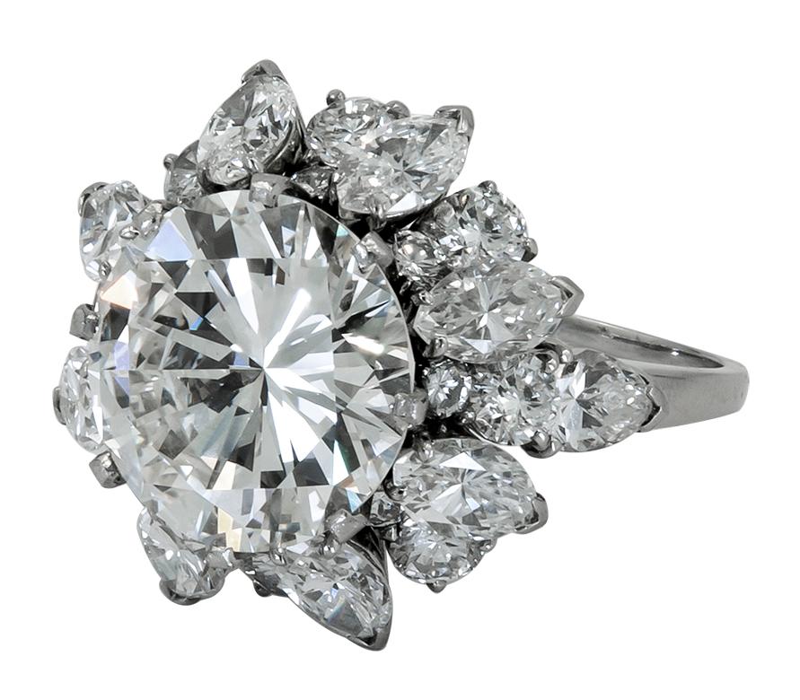 BULGARI 6.5 Carat Diamond Ring

A platinum engagement ring, set with mixed-cut diamonds signed Bulgari.
Center diamond weight approx. 6.5 carats total.
Stamped “BVLGARI”; circa 1970s.