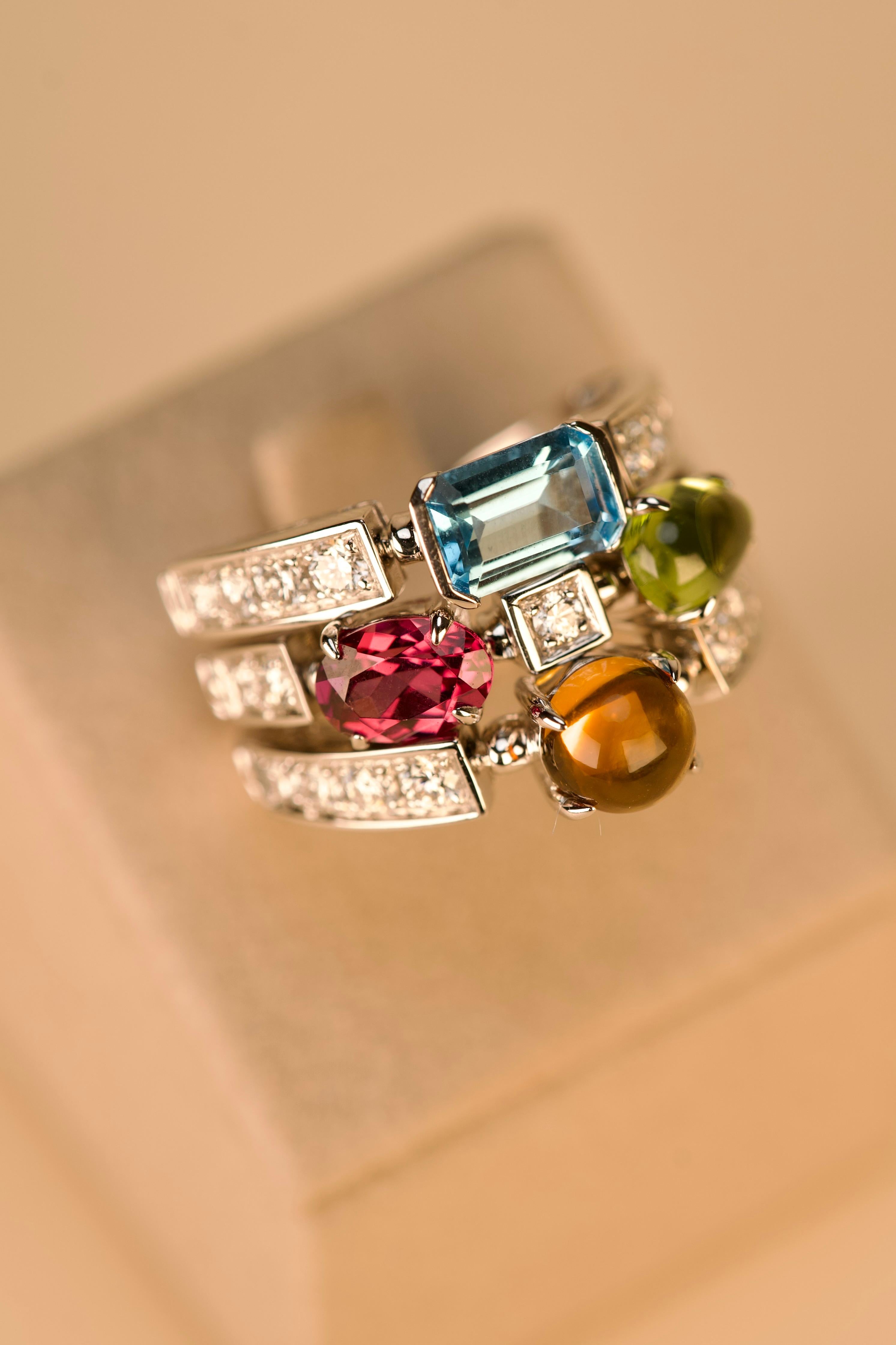 Contemporain Bulgari Allegra Bague cocktail citrine tourmaline topaze améthyste diamant or en vente