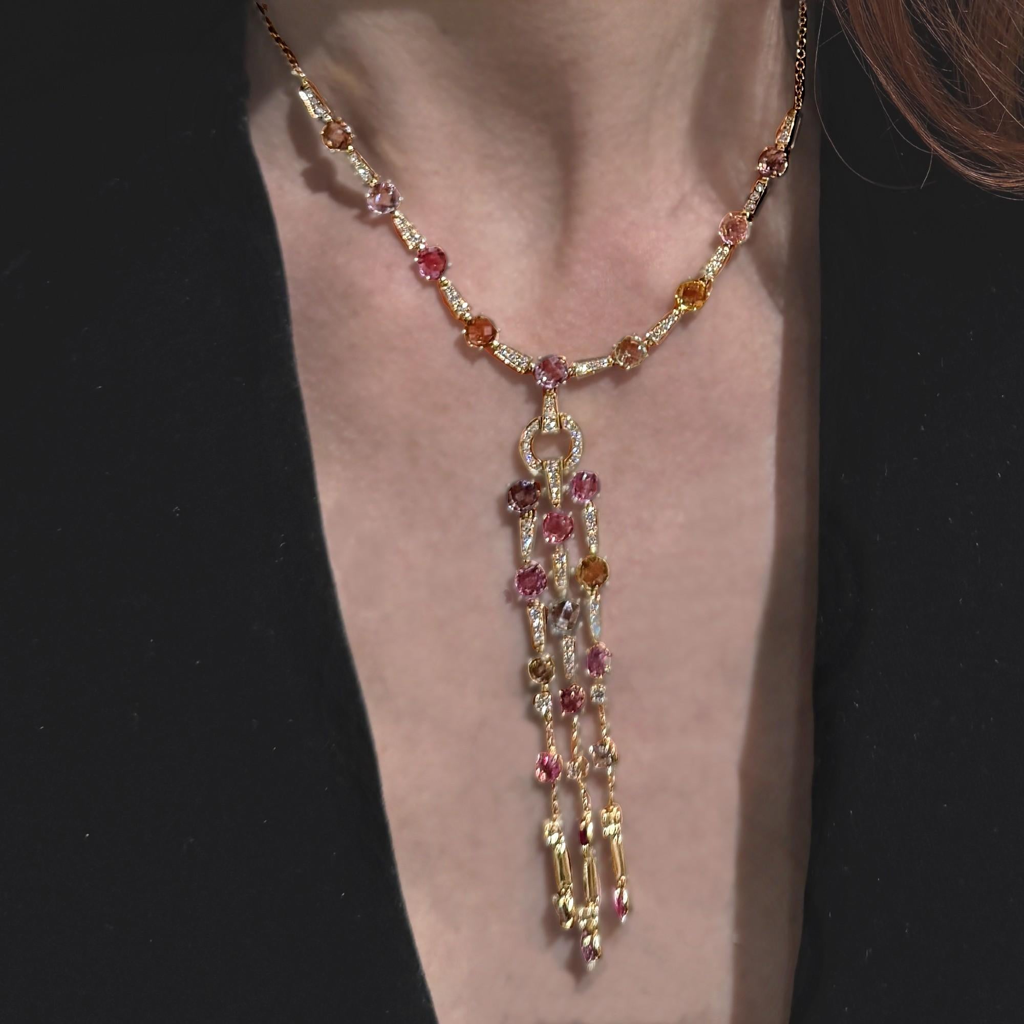 Bulgari Allegra Fancy Color Sapphires Diamond 18 Karat Yellow Gold Necklace In condizioni ottime in vendita a Lugano, CH