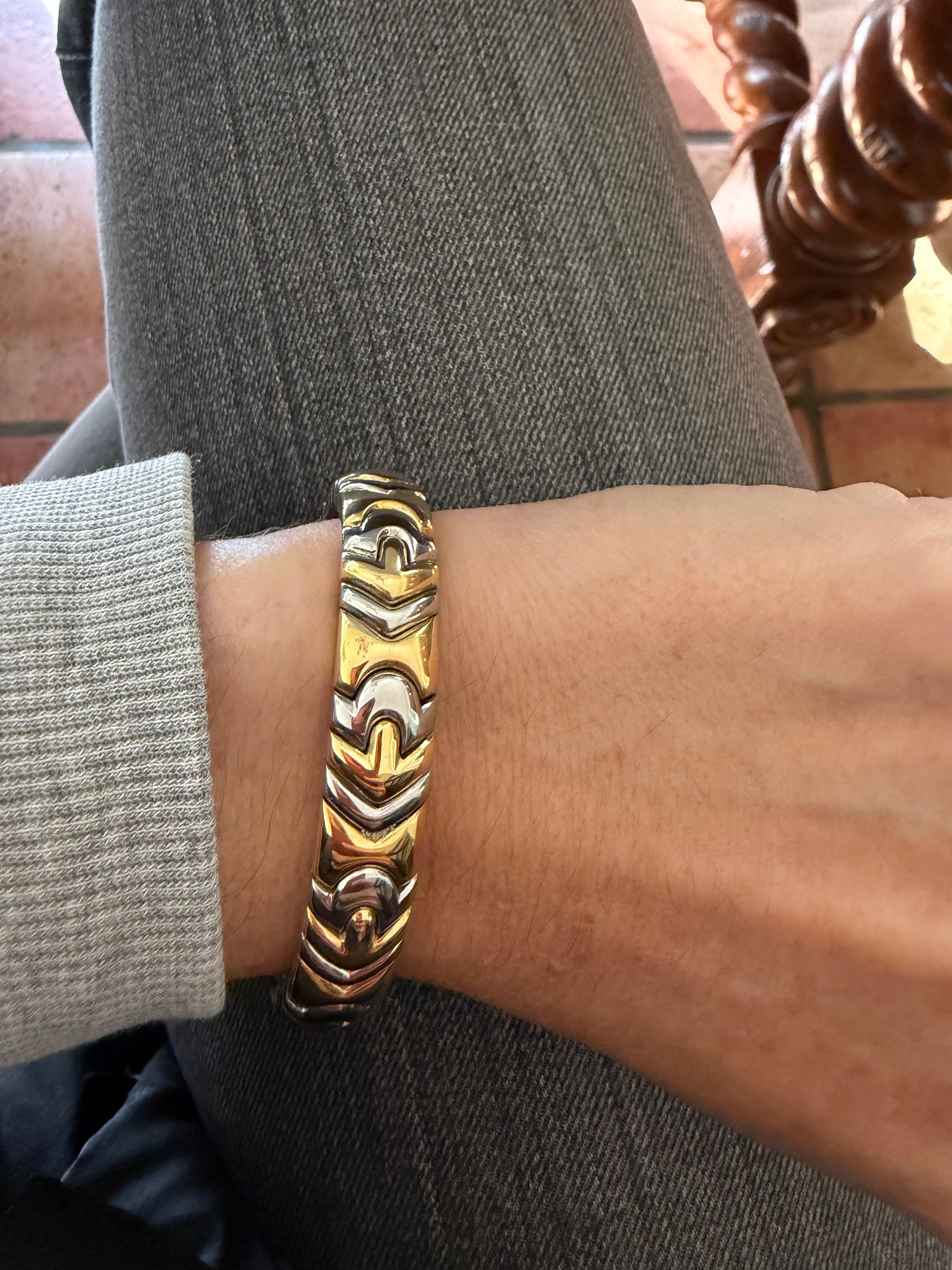 Bracelet manchette Bulgari Alveare en or jaune 18K et acier inoxydable en vente 5