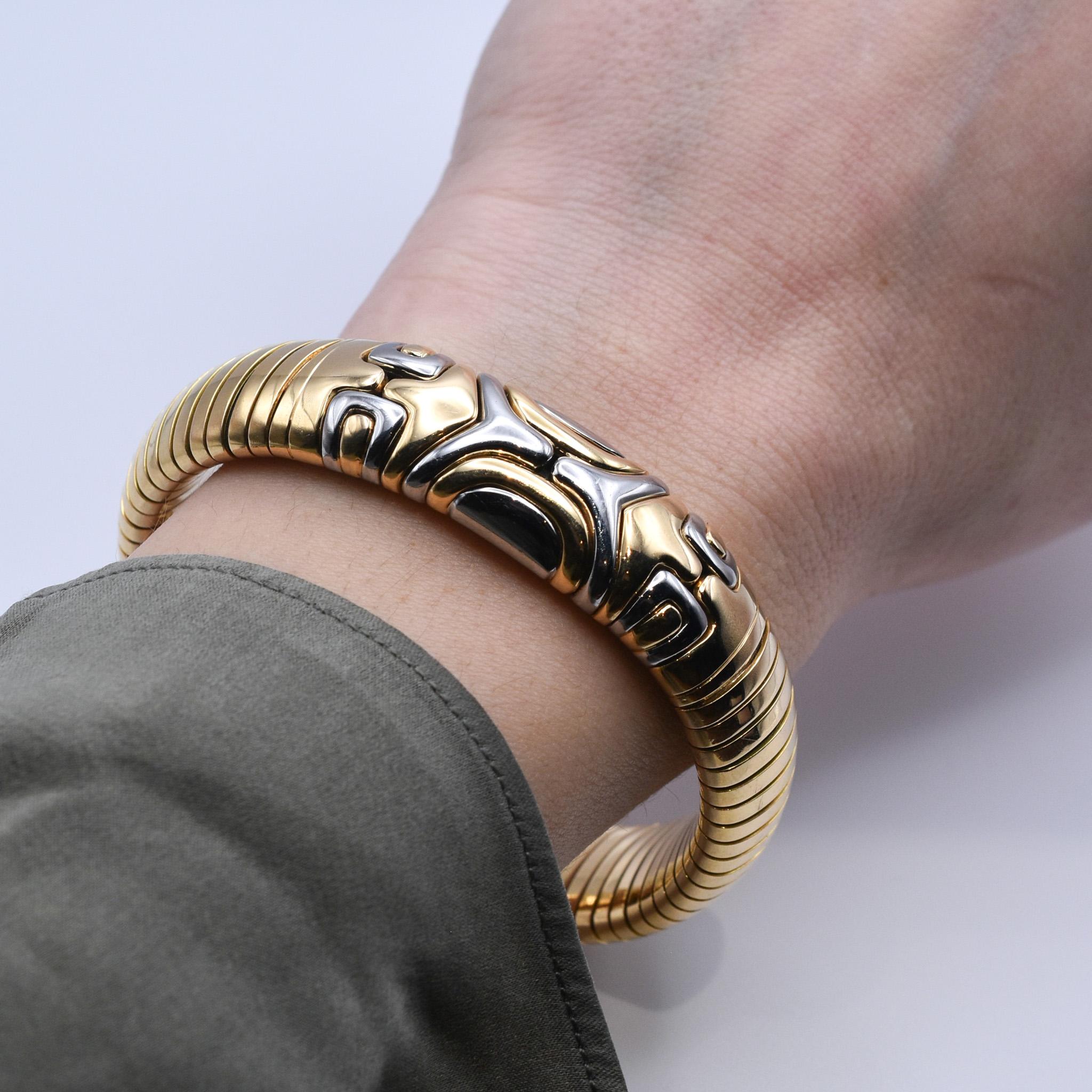 Bulgari 'Alveare' Bangle / Bracelet in 18k Yellow gold and Steel. Made in Italy, circa 1990.