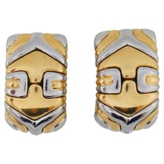 Bulgari, boucles d'oreilles Alveare Huggie en or et acier inoxydable
