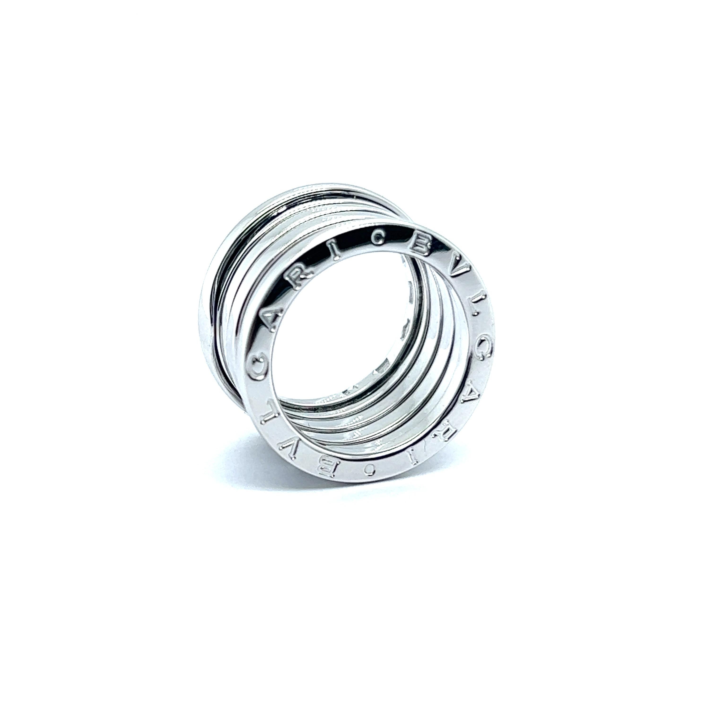 Bulgari B Zero 1 Ring in 18k White Gold In Excellent Condition For Sale In Lucerne, CH