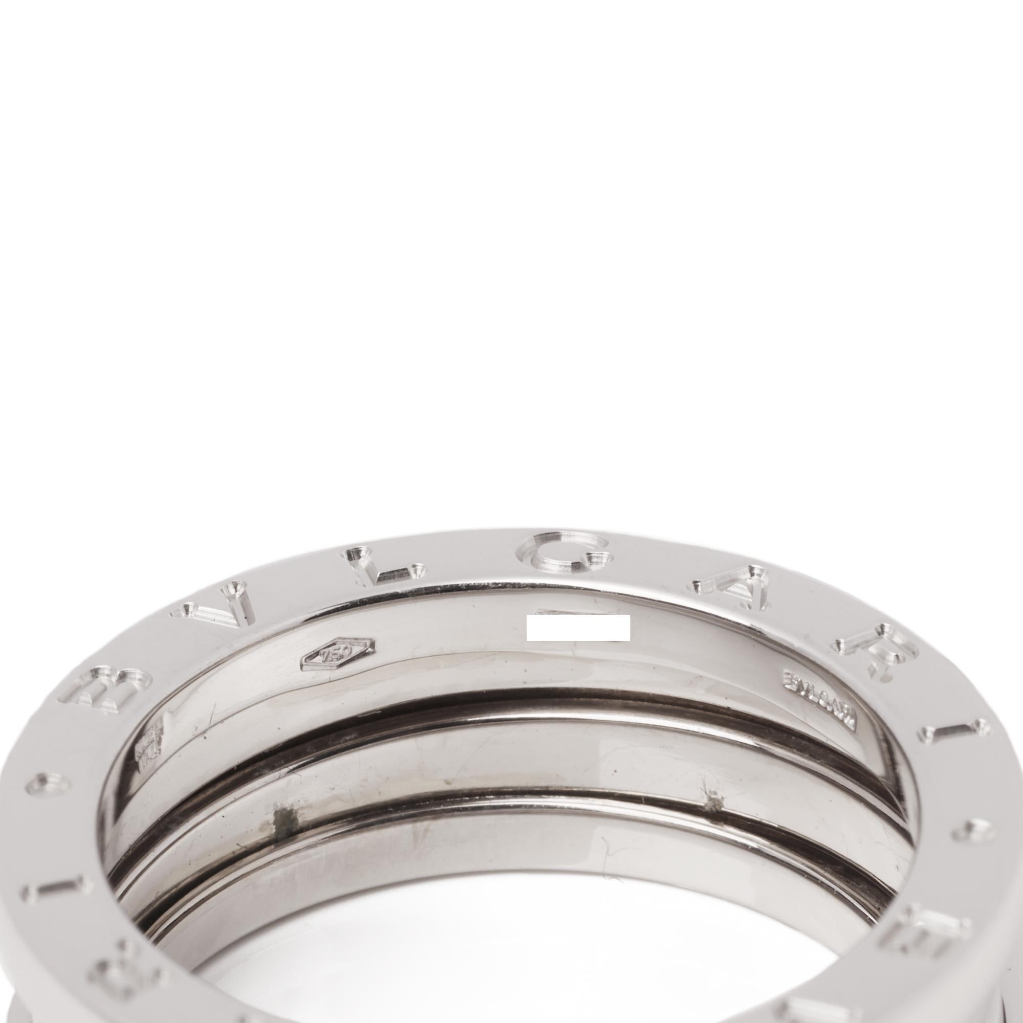 This ring by Bulgari is from their B Zero 1 collection and features a distinctive three band spiral design in 18ct white gold. UK ring size N, EU ring size 54, US ring size 7. Complete with Bulgari box. 