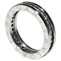 Bulgari  B Zero 1 White Gold Ring with One Row of Diamonds