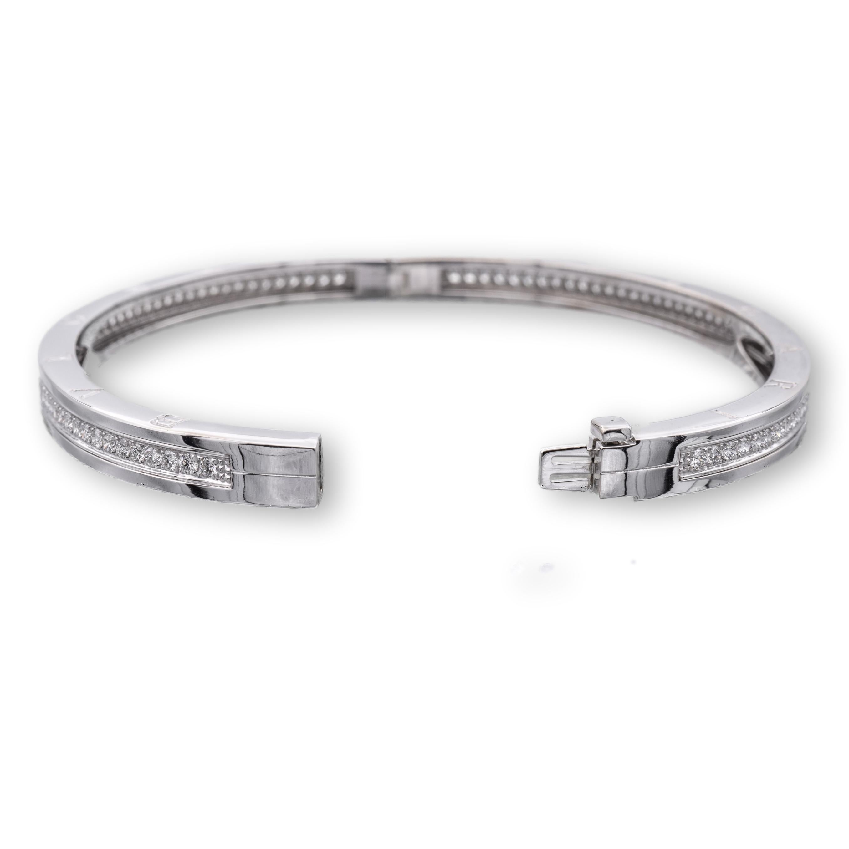 Bulgari B-Zero1 18K Weißgold Armreif mit rundem Pavé-Diamant in Großformat (Moderne)