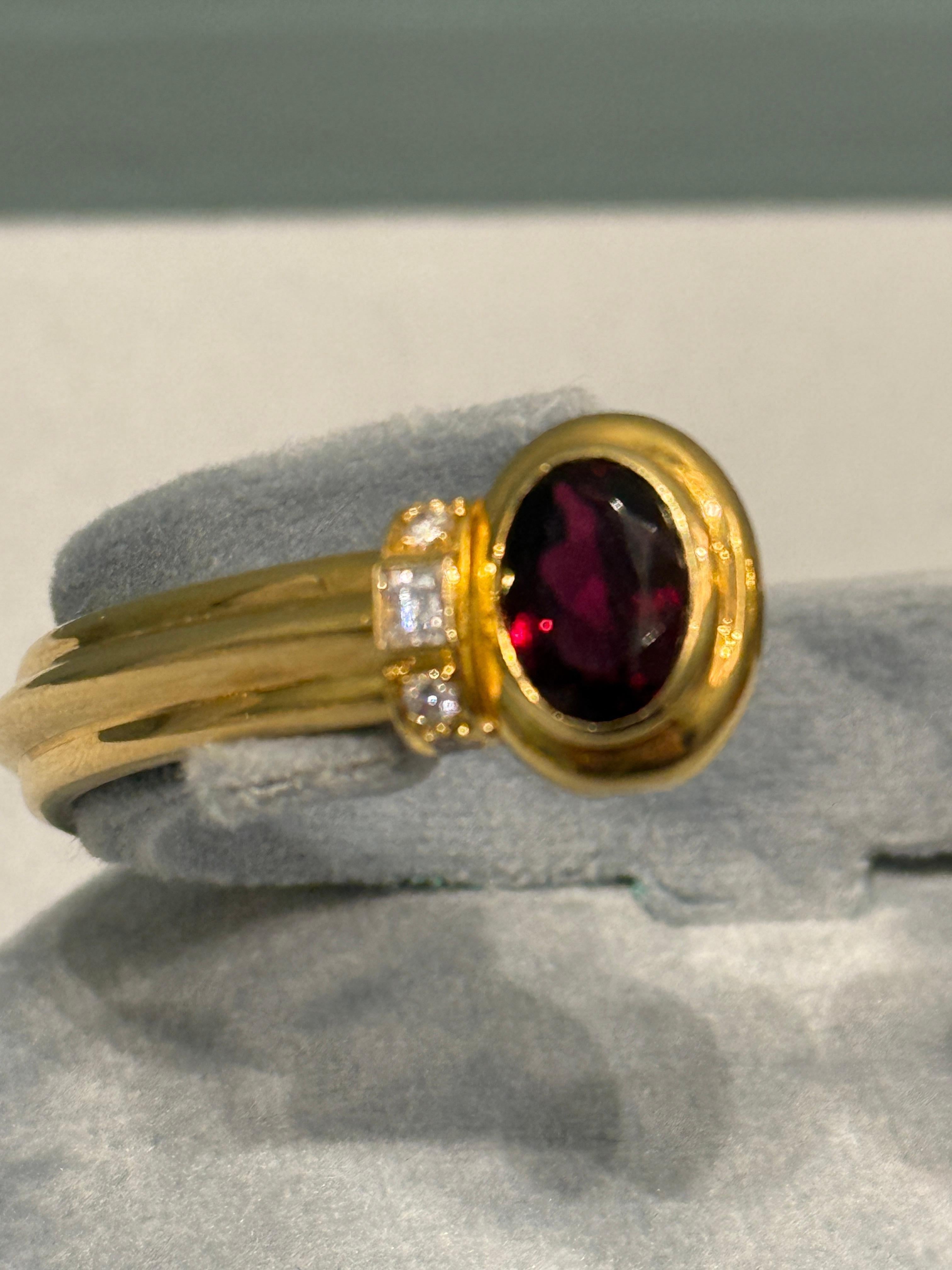 Bracelet jonc Bulgari  Spinelle rouge et diamants par Duhem French Marks en vente 1