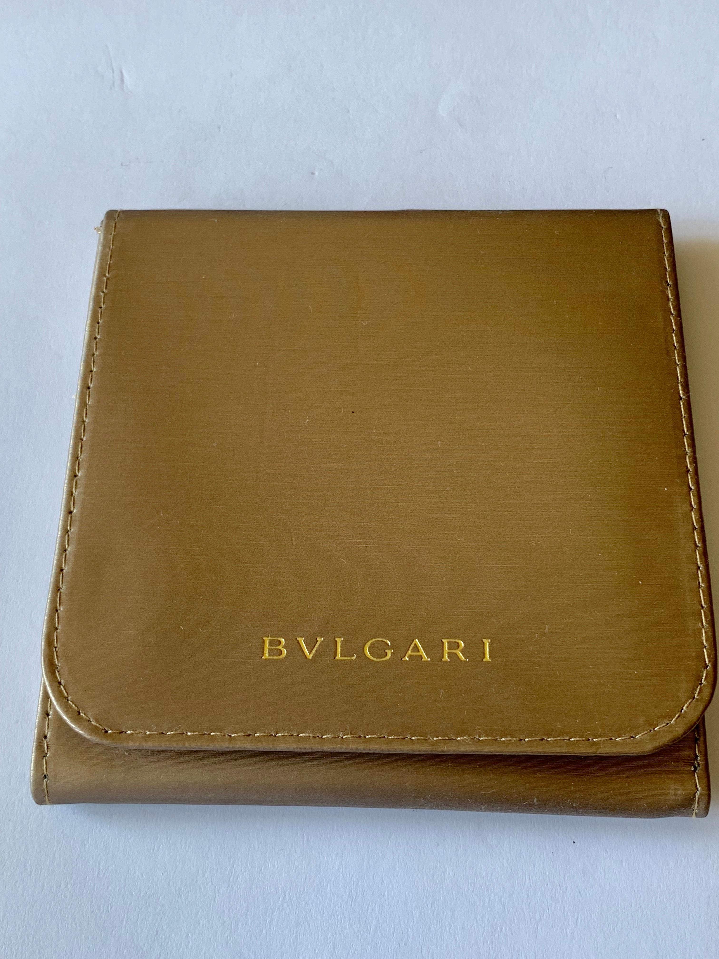 Bulgari Montre BB 26 en or jaune 18 carats pour femmes en vente 1