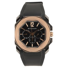 Bulgari Montre chronographe octogonale en céramique noire et or rose 18 carats