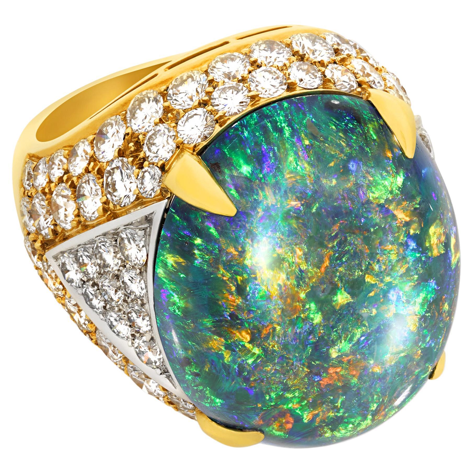 Bulgari Ring mit schwarzem Opal und Diamanten im Angebot