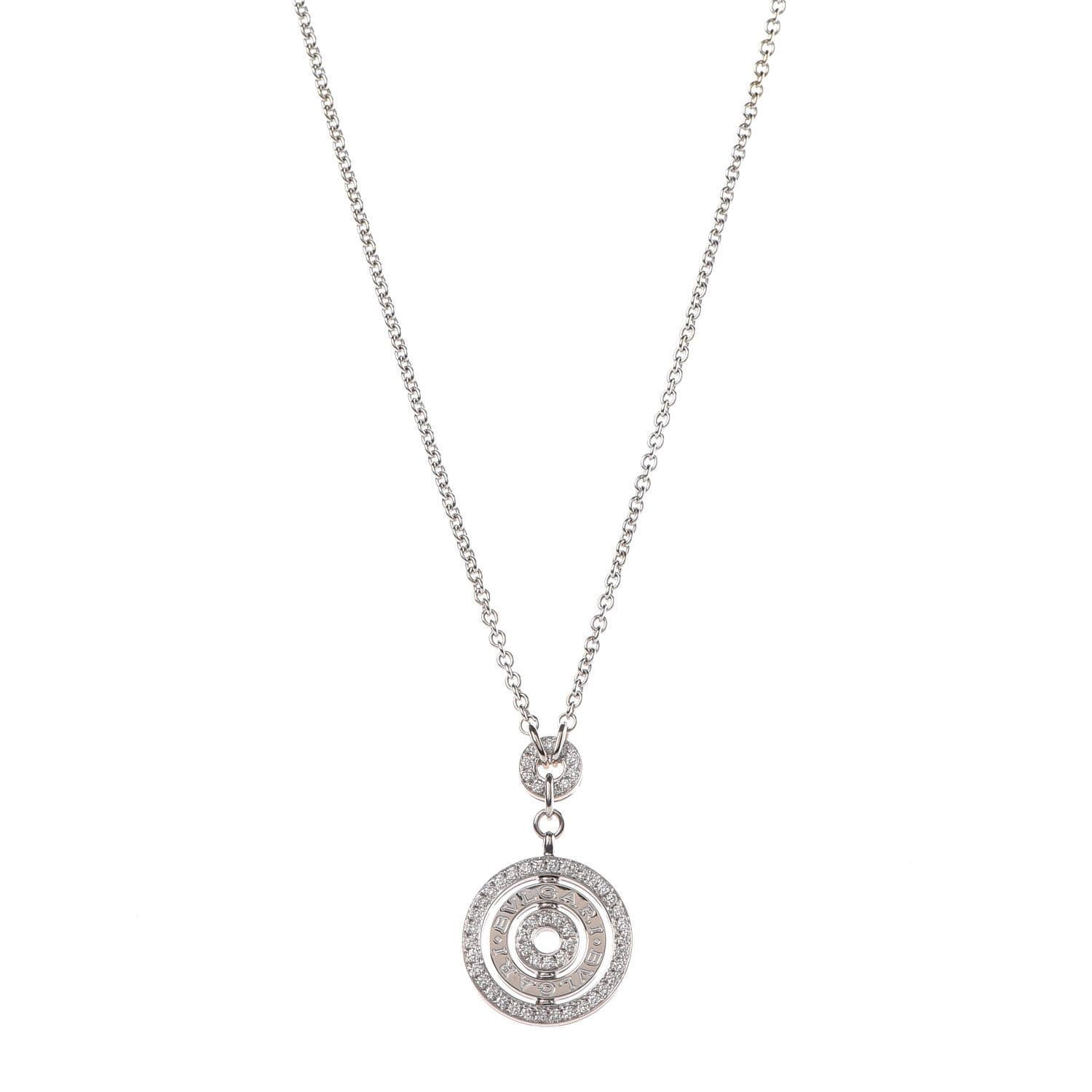A magnificent Bulgari necklace circa 2000s showcasing the signature Bulgari Bulgari motif adorned with round brilliant cut diamonds 18k white gold. 

Chain Measurements: 17