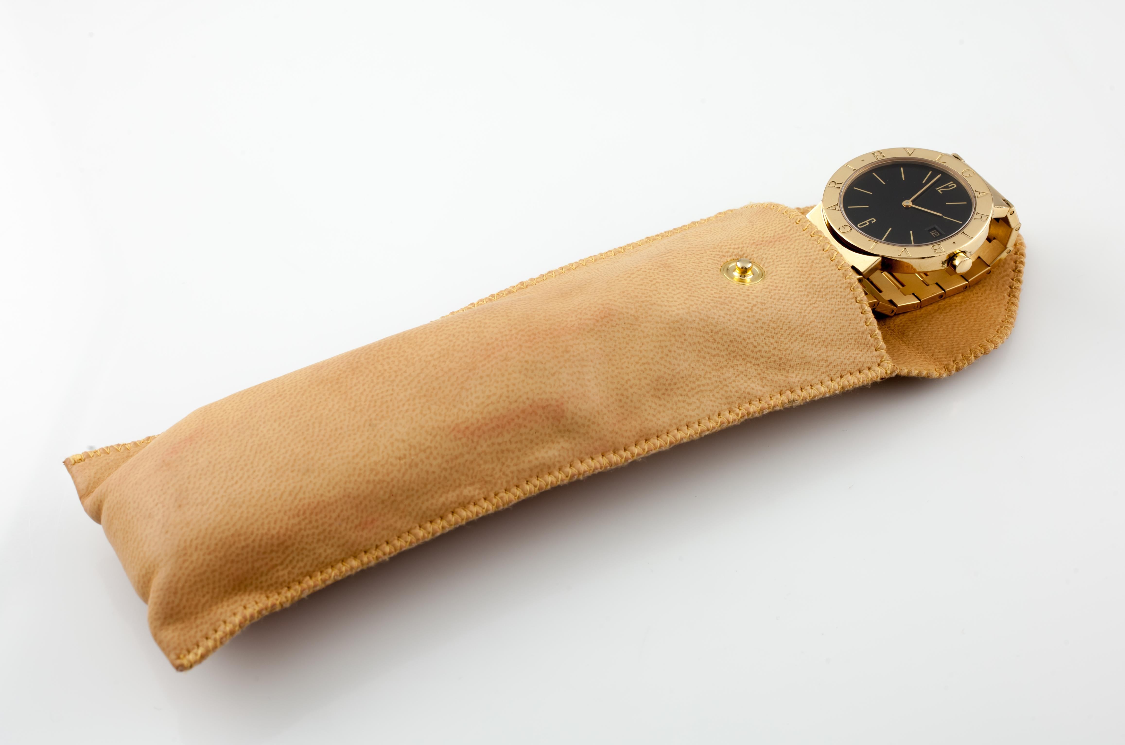 Bulgari Bvlgari 18 Karat Yellow Gold Quartz Watch with Leather Pouch BB 33 GGD 1