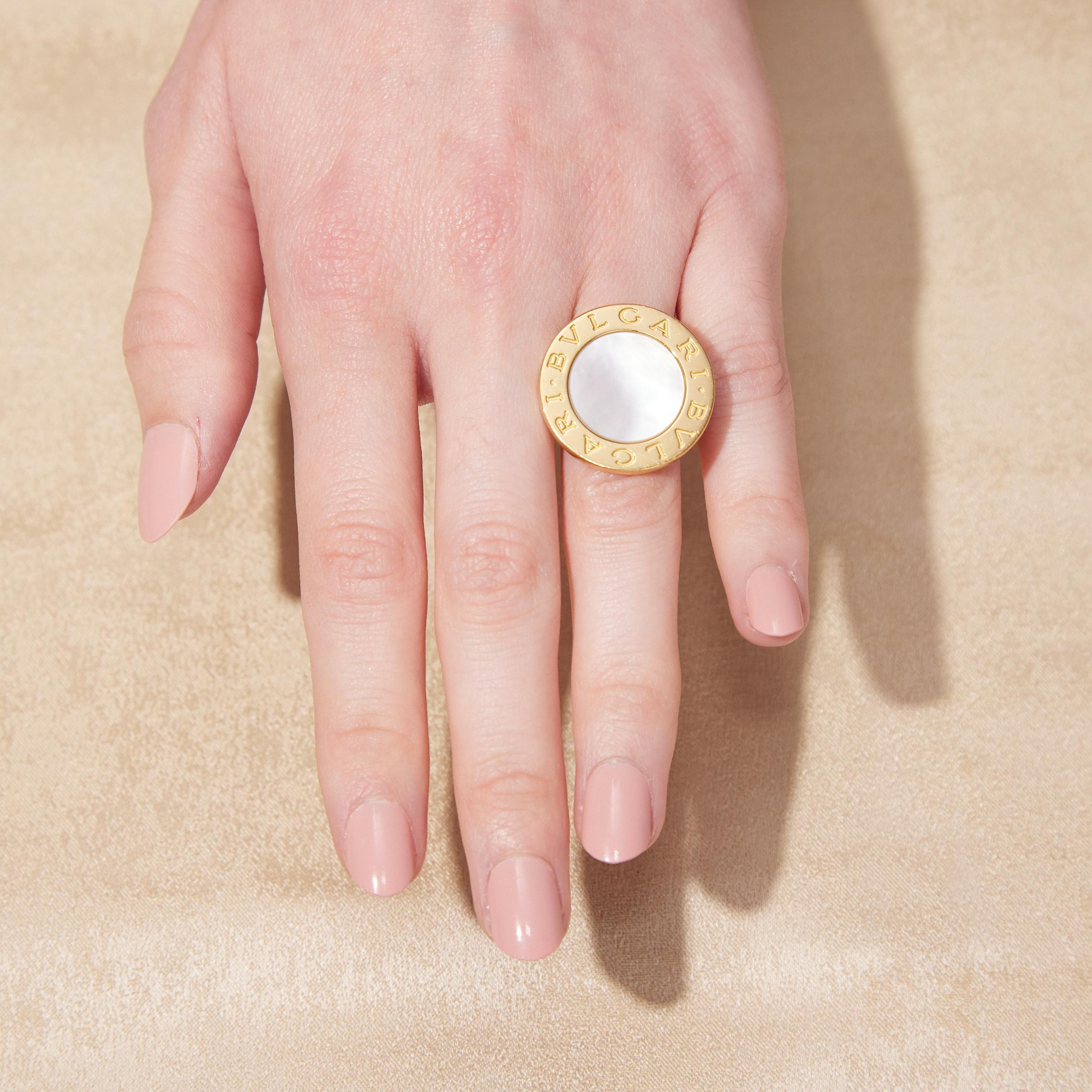 Round Cut Bulgari 'Bvlgari Bvlgari' Mother of Pearl Large Version Ring in 18K Yellow Gold For Sale