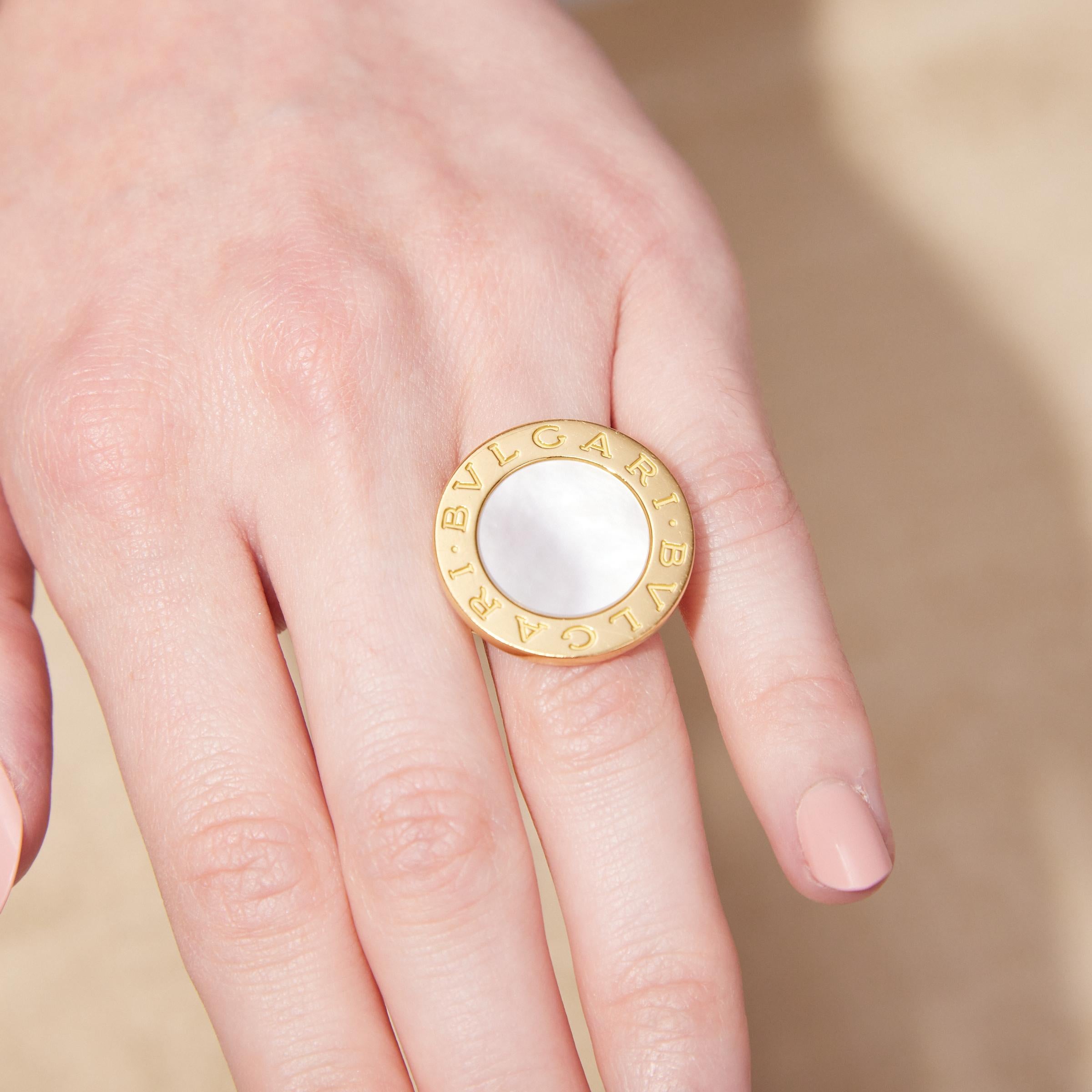 Women's or Men's Bulgari 'Bvlgari Bvlgari' Mother of Pearl Large Version Ring in 18K Yellow Gold For Sale