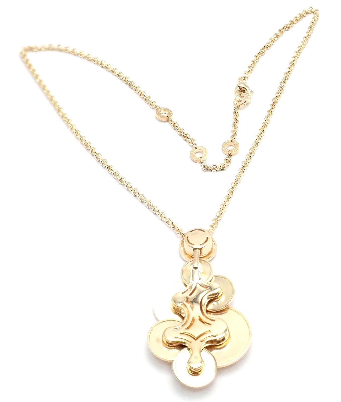 Bulgari Bvlgari Collier à maillons en or jaune avec large pendentif Cicladi en vente 2
