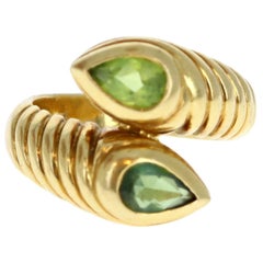 Bulgari Bvlgari Doppio 18 Karat Yellow Gold and Peridot Bypass Ring 12g