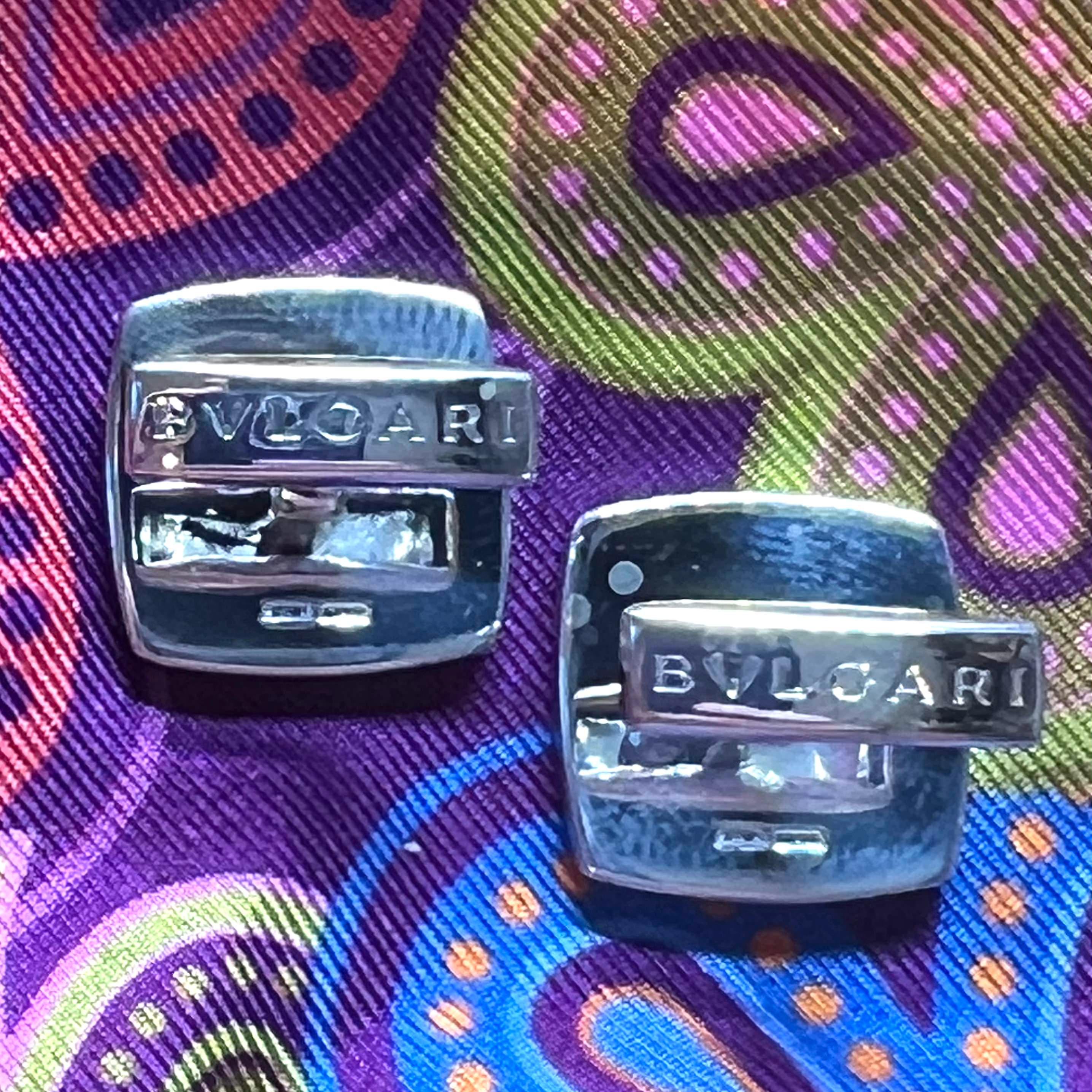 Bulgari Bvlgari Estate Onyx Boutons de manchette argentés  Bon état - En vente à Brooklyn, NY