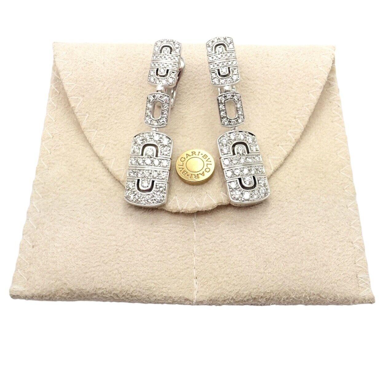 18k White Gold Diamond Parentesi Drop Dangle Earrings by Bulgari. 
With 116 round brilliant cut diamonds VS1 clarity, G color total weight approx. 2.25ctw
These earrings are made for pierced ears.
Details:
Measurements: 10.5mm x 44mm
Weight: 19.5