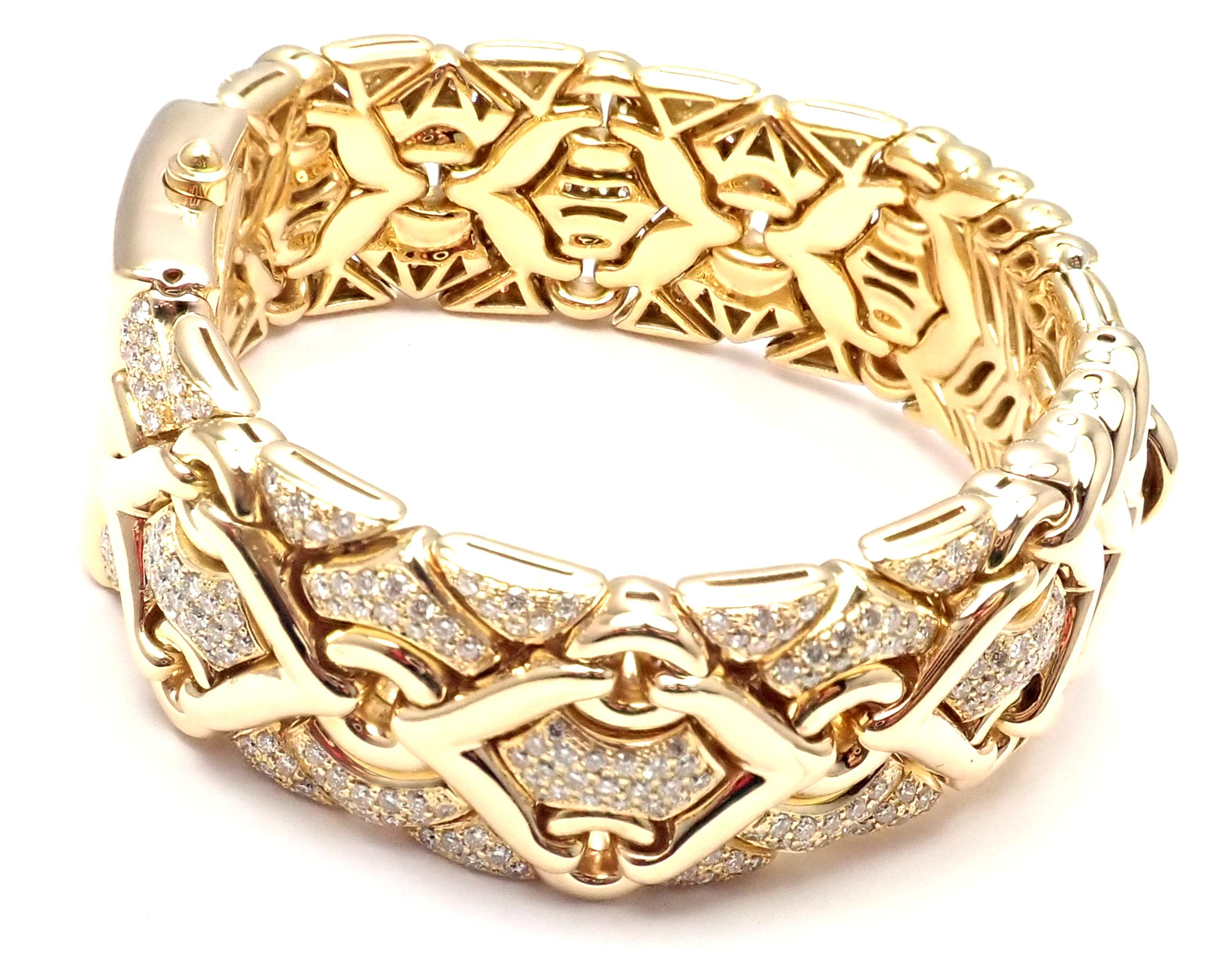 Bulgari: Gelbgolduhr Bvlgari Trika mit Diamanten im Zustand „Hervorragend“ in Southampton, PA