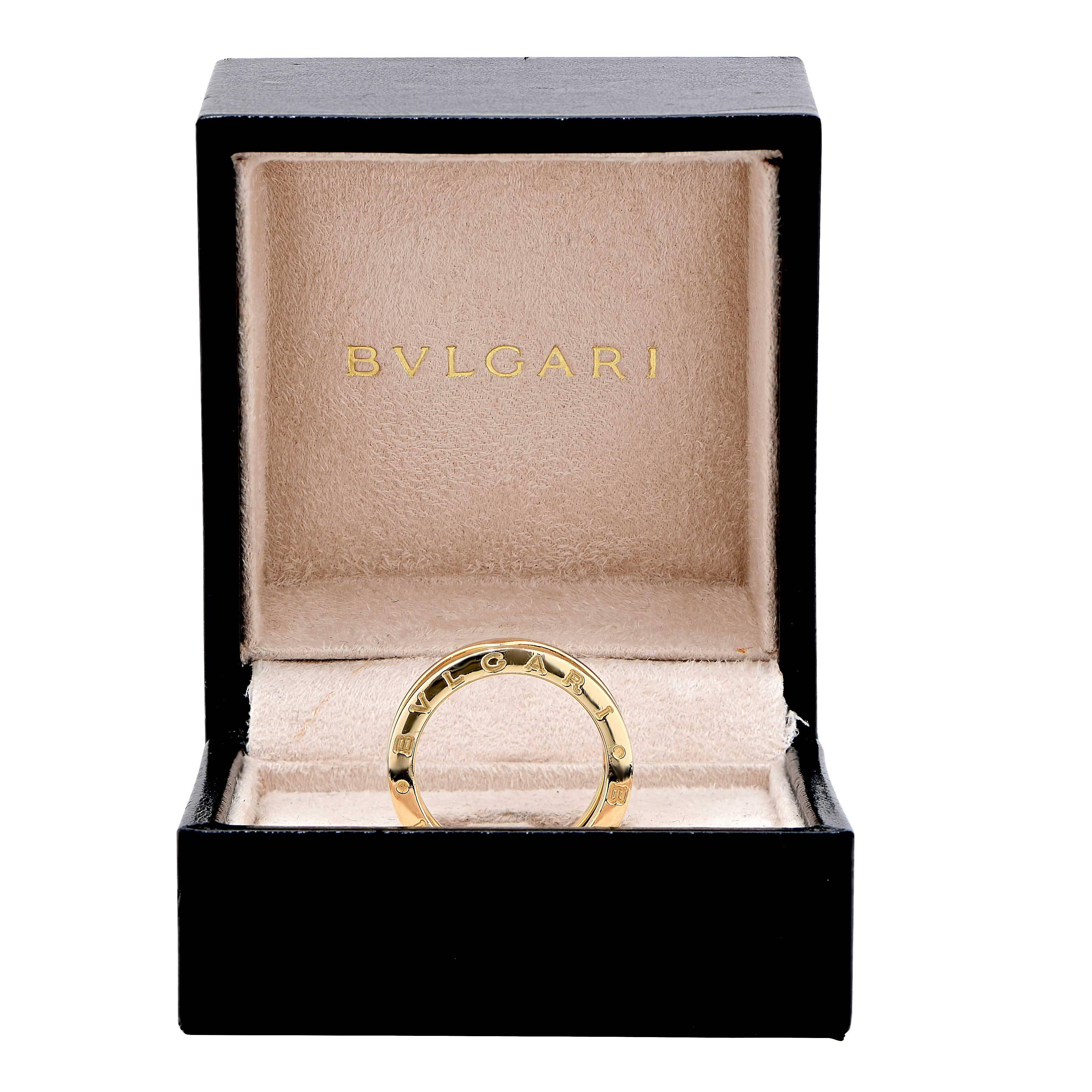 Bulgari BZERO two section ring in 18 karat yellow gold with original box.
Ring Size: 7 1/4
Metal Type: 18 Karat Yellow Gold
Metal Weight: 10.4 Grams