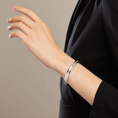 Bracelet rigide B.Zero1 de BULGARI en or blanc 18 carats serti de diamants, 1,27 ct, petit modèle