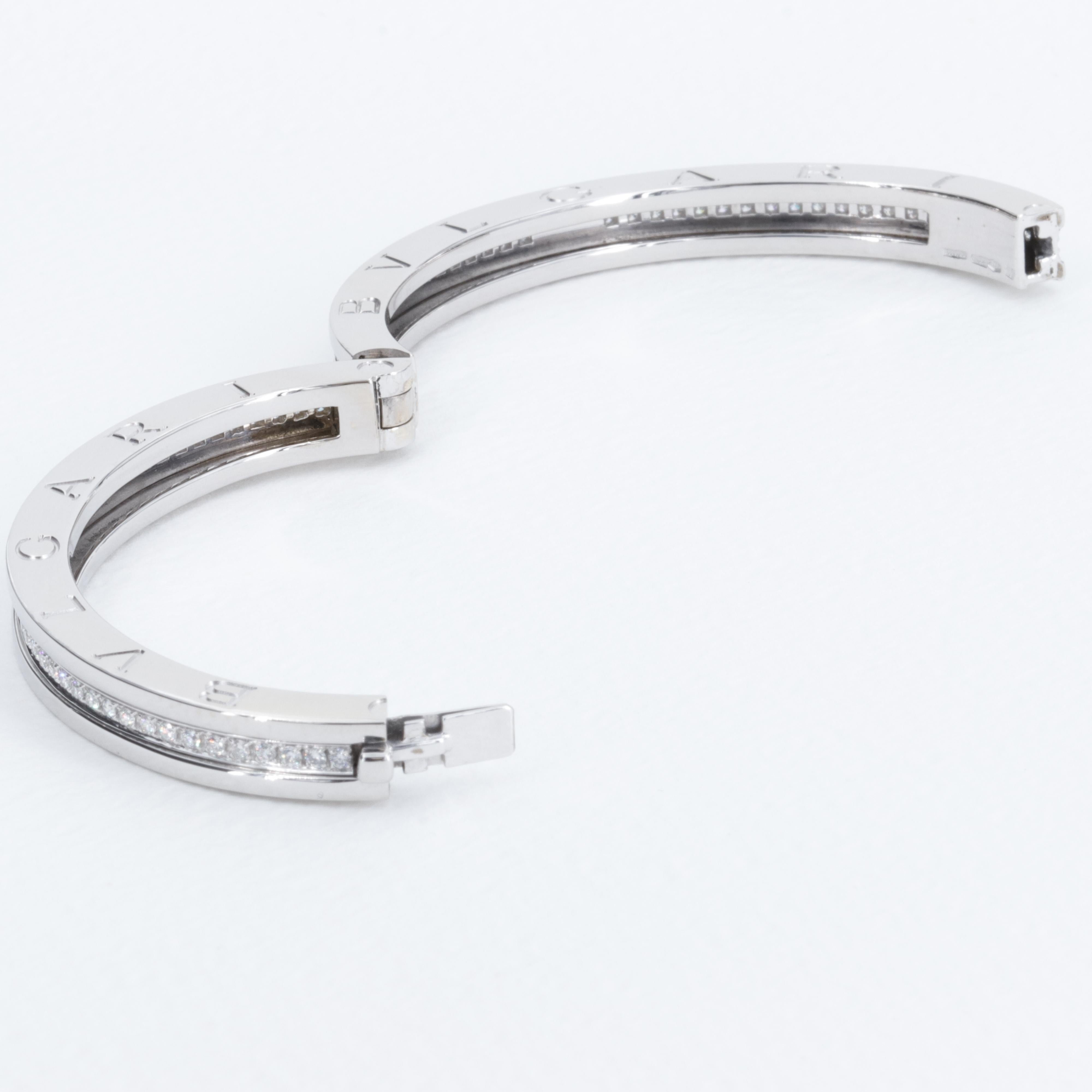 Women's or Men's Bulgari Bzero.1 Bangle Bracelet 18k White Gold and Diamonds 1.55ctw  For Sale