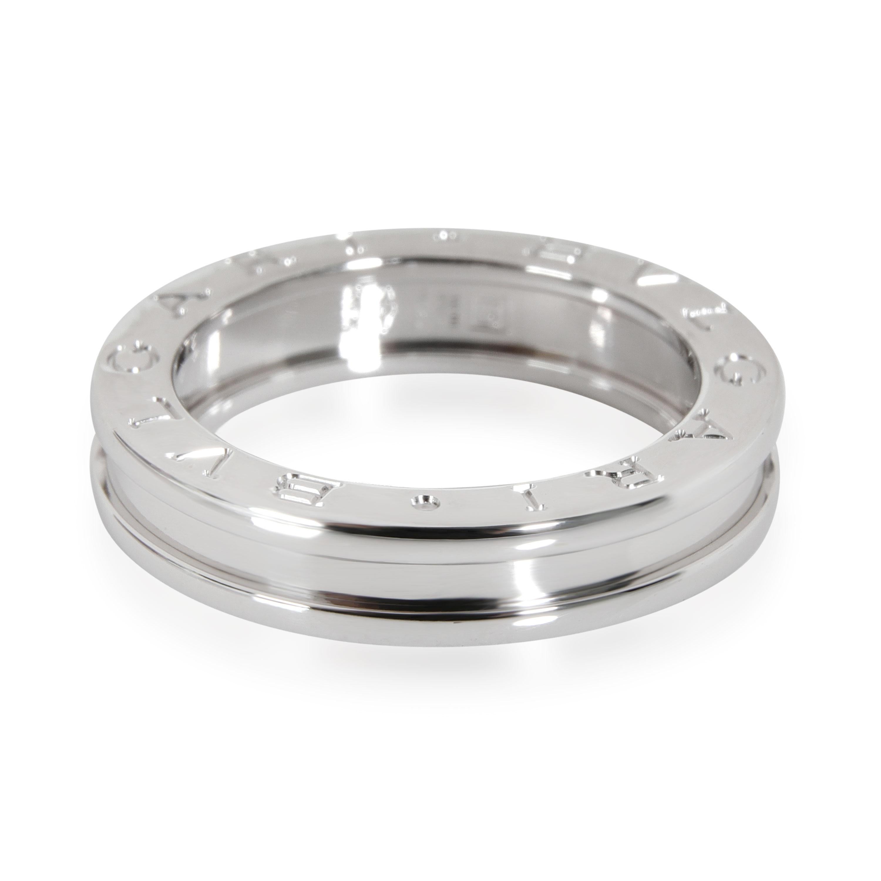 Anello Bulgari B.Zero1 in oro bianco 18k.

DETTAGLI PRIMARI
SKU: 114978
Titolo dell'elenco: Anello Bulgari B.Zero1 in oro bianco 18 ct.
Descrizione delle condizioni: Viene venduto a 1570 dollari USA. In ottime condizioni e recentemente lucidato. La