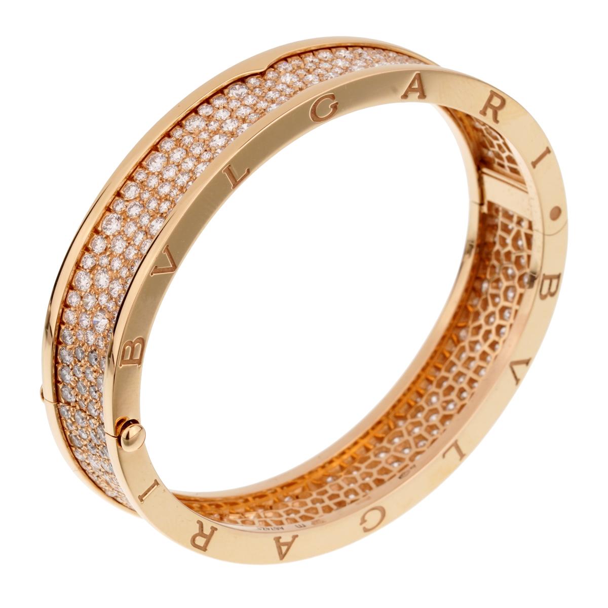 An iconic Bulgari Bzero1 bangle bracelet adorned with 9.52ct of the finest round brilliant cut diamonds. The bracelet measures a size medium.

The bracelet retails for $64,000 + Tax