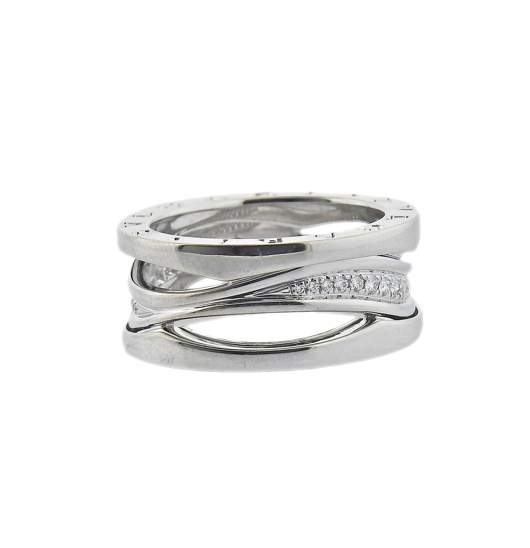 Ring Bvlgari B.Zero1 aus 18 Karat Weißgold mit 0,18 Karat G/VS-Diamanten. Ringgröße 53 und eine Breite von 9,5 mm. Gezeichnet: Bvlgari, madi in Italy, italienische Marken, 750, Seriennummer. Das Gewicht beträgt 11,8 Gramm. Einzelhandel $4950. Wird