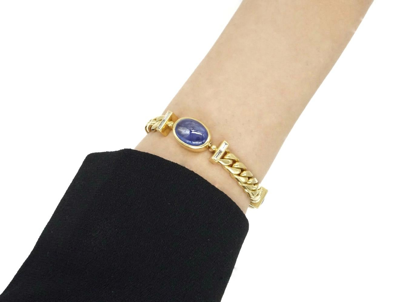 Women's Bulgari Cabochon Blue Sapphire and Diamonds Bracelet For Sale