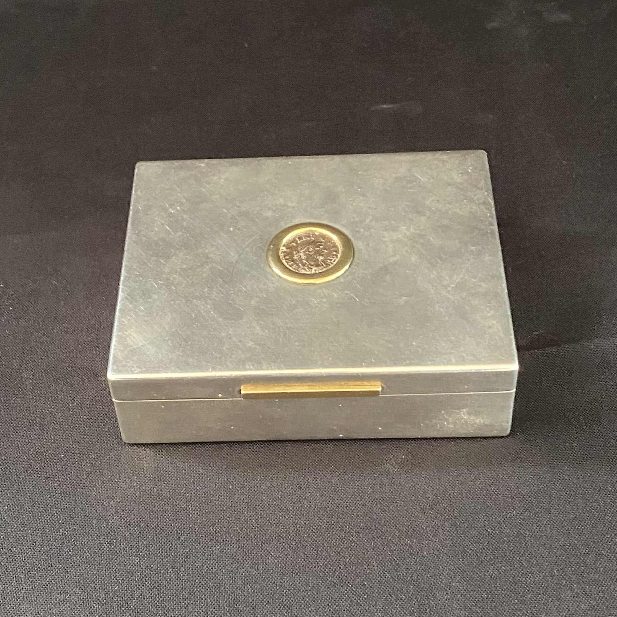 Coffret Bulgari en argent sterling et encadrements en or 18 carats avec pièce de monnaie romaine, Italie, années 1970 en vente 2
