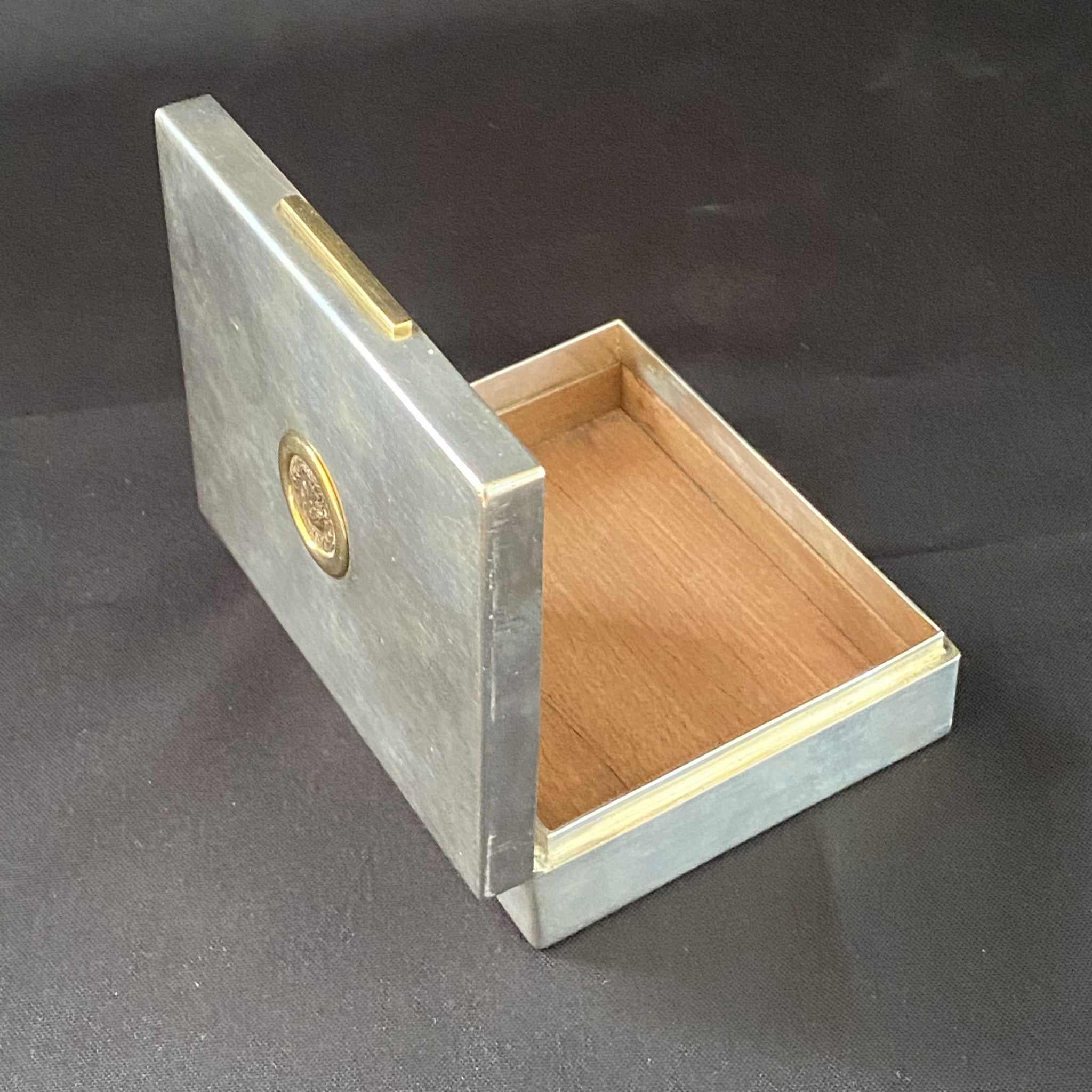 Coffret Bulgari en argent sterling et encadrements en or 18 carats avec pièce de monnaie romaine, Italie, années 1970 en vente 6