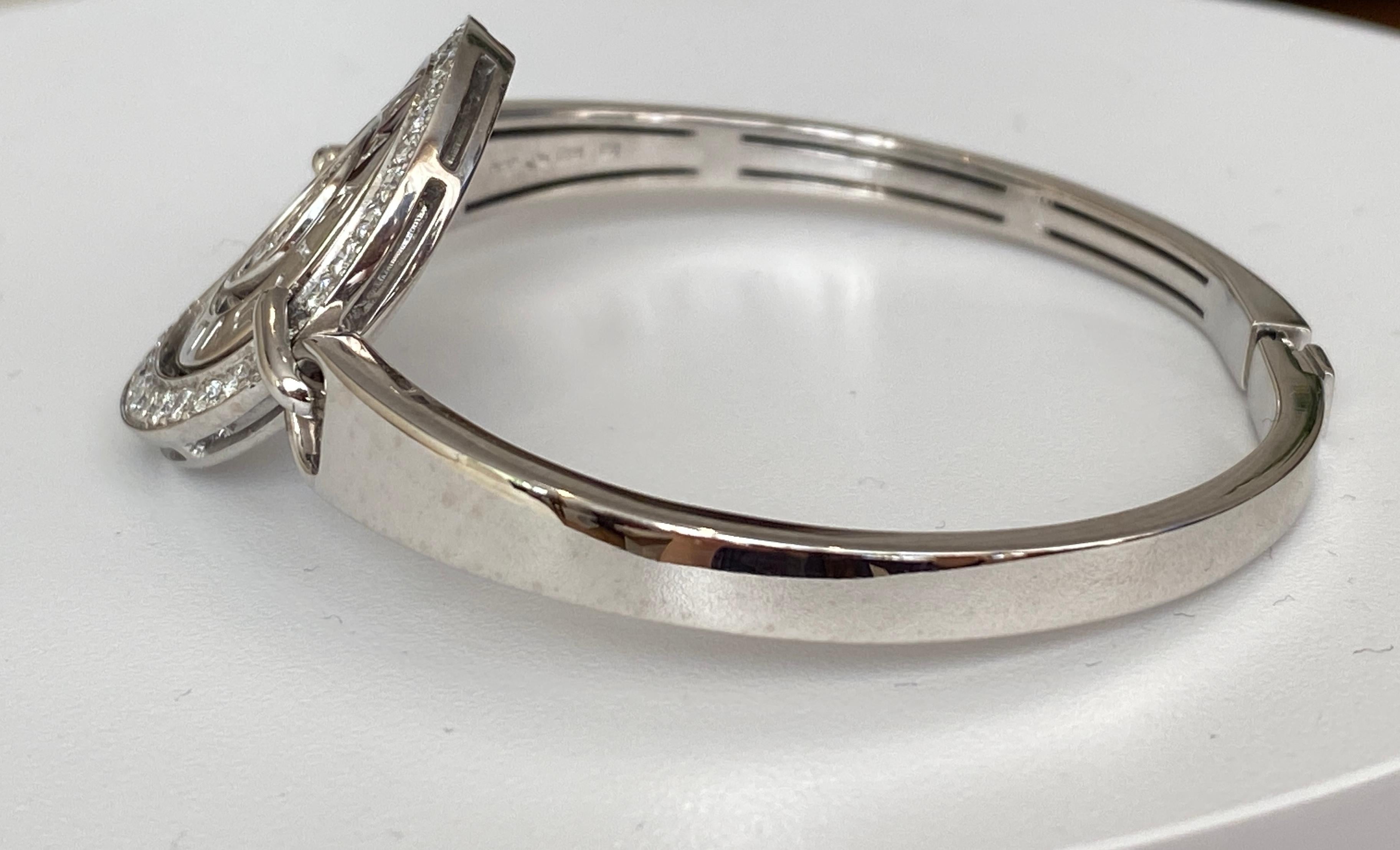 Bulgari Bvlgari-Armband aus Weißgold mit Cerchi Astrale-Diamant im Zustand „Gut“ in AMSTERDAM, NL