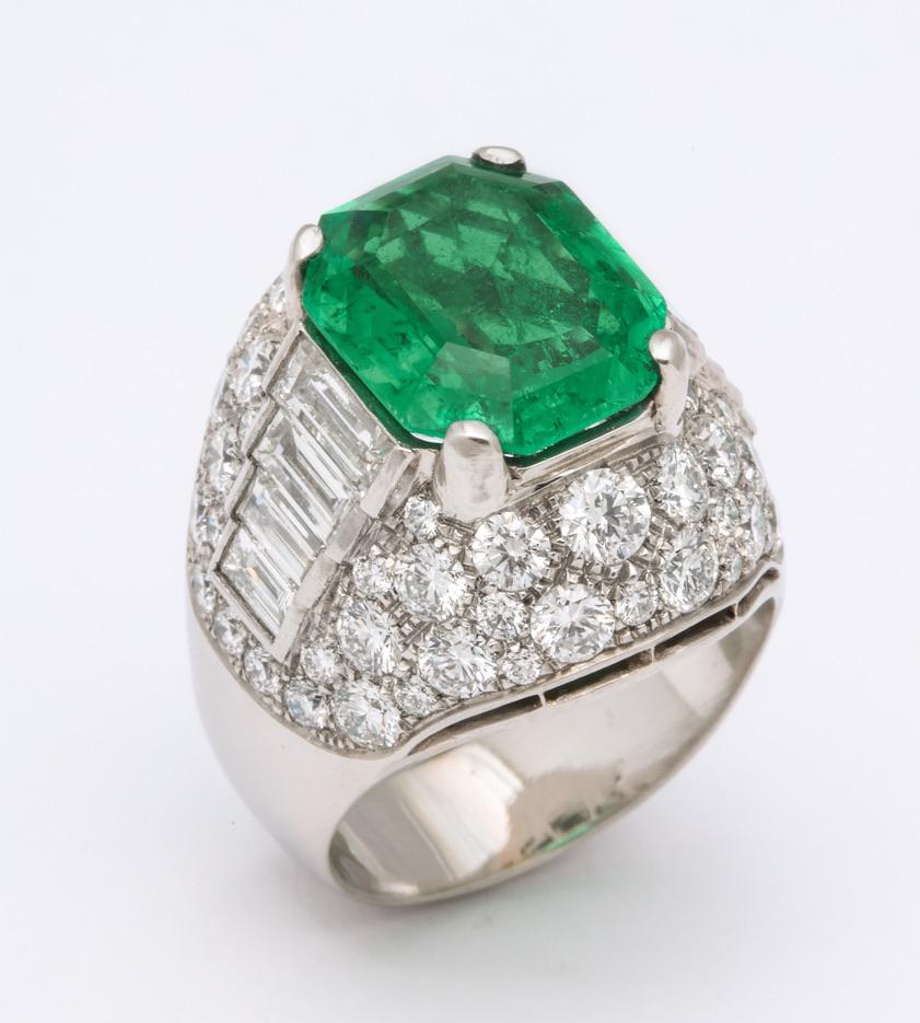 Bulgari Certified Colombian Emerald Diamond Trombino Ring 5