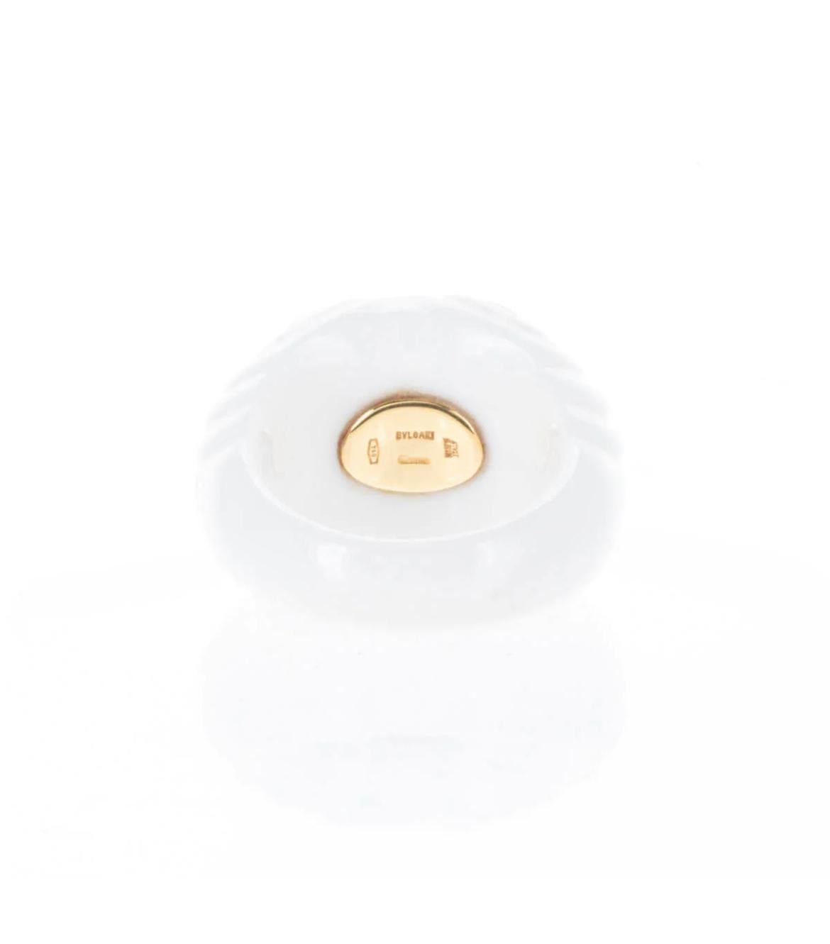 Bulgari Chandra Porcelain Blue Topaz Gold Ring In Excellent Condition In Napoli, NA