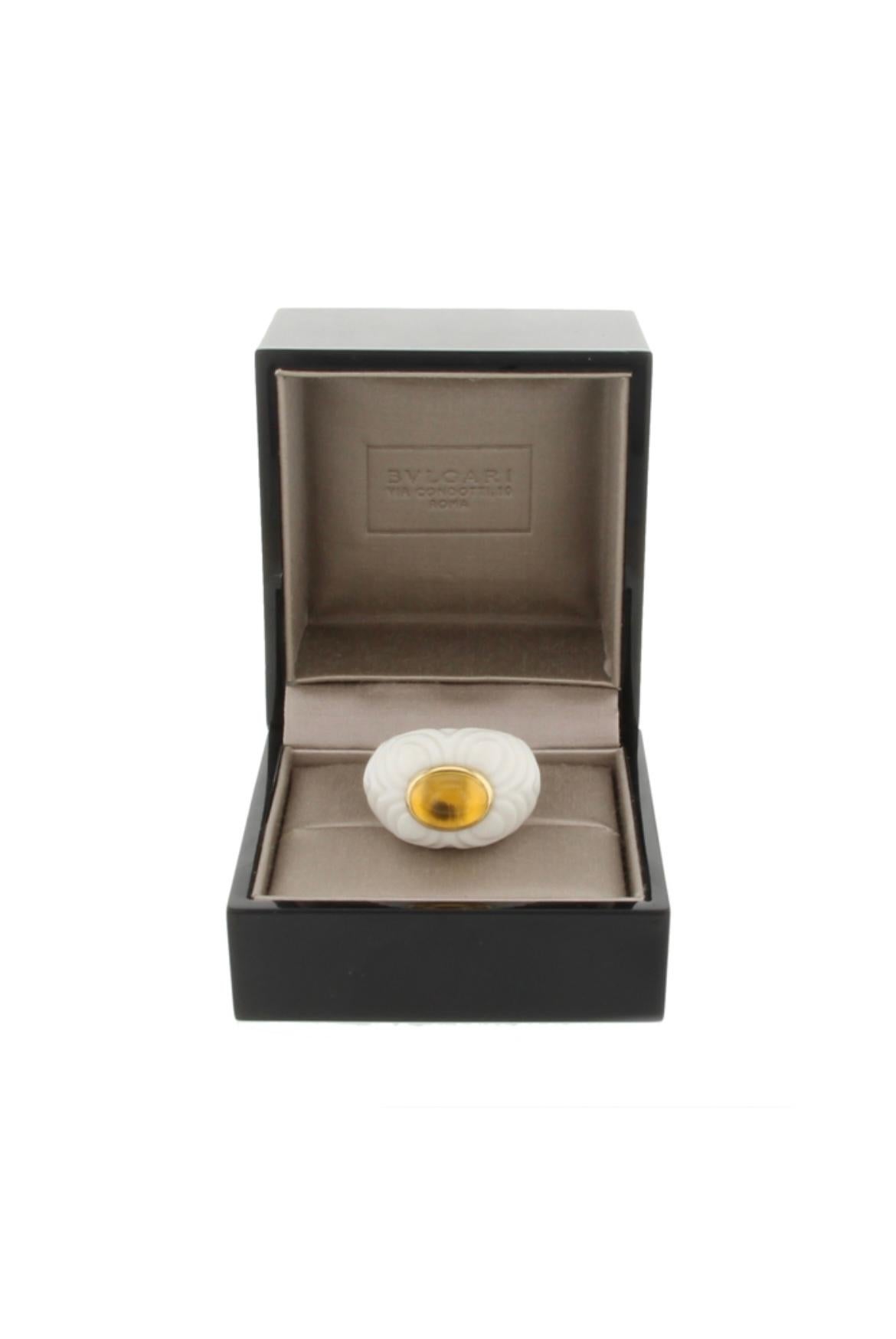 Bulgari Chandra Porcelain Citrine Gold Ring In New Condition In Napoli, Italy
