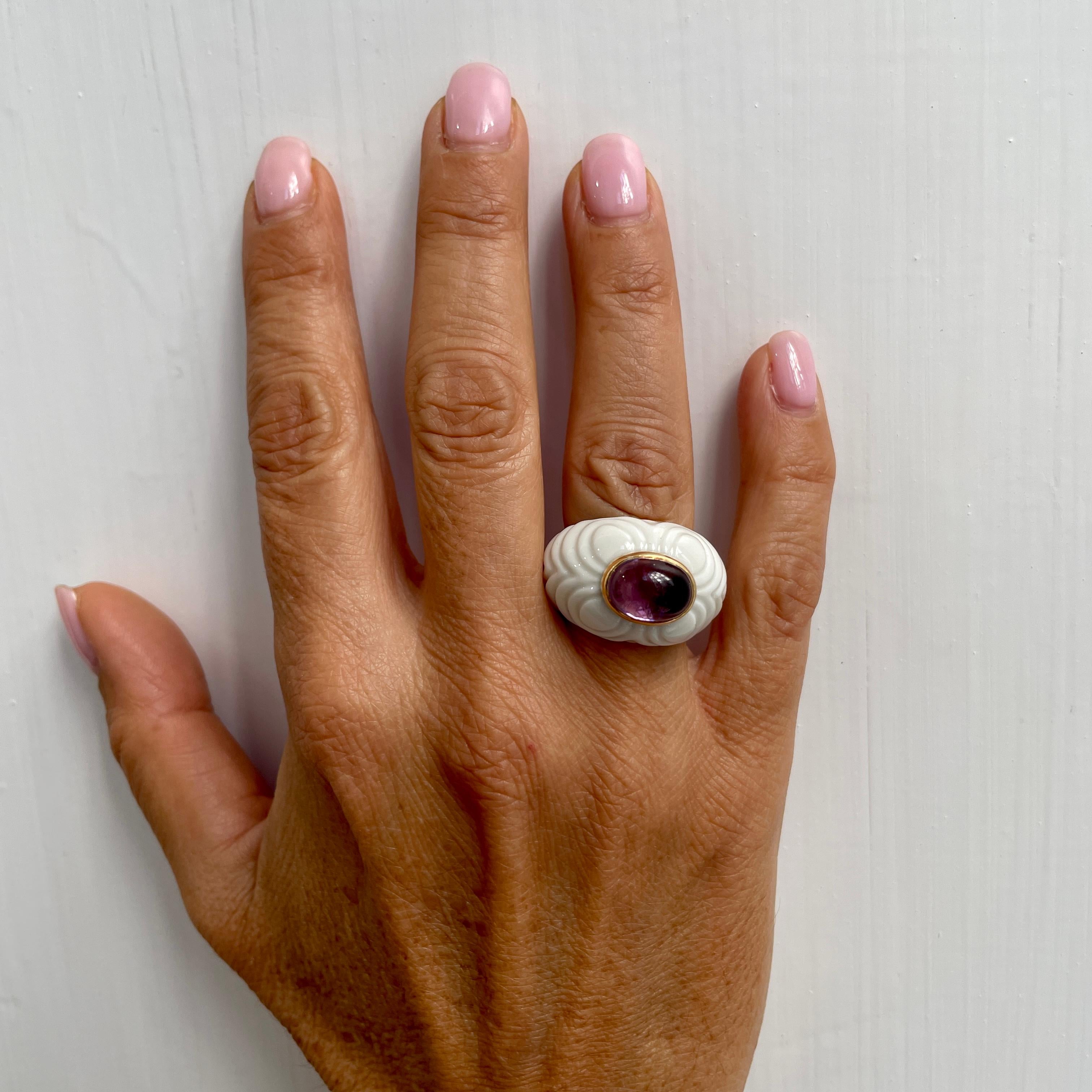 Bulgari Chandra Bague en or, tourmaline et porcelaine en vente 2