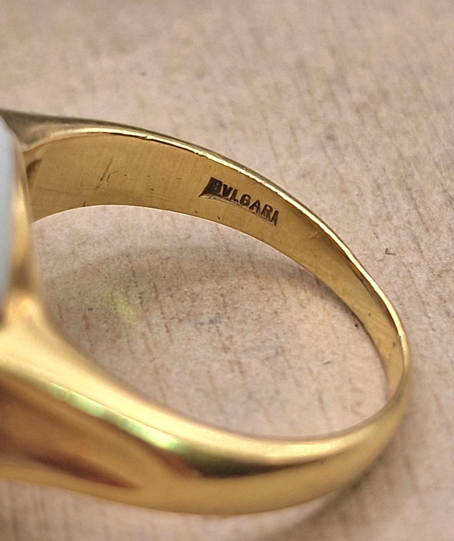 Bague Bulgari Chandra en or jaune 18kt et porcelaine blanche, Circa 1990 en vente 2