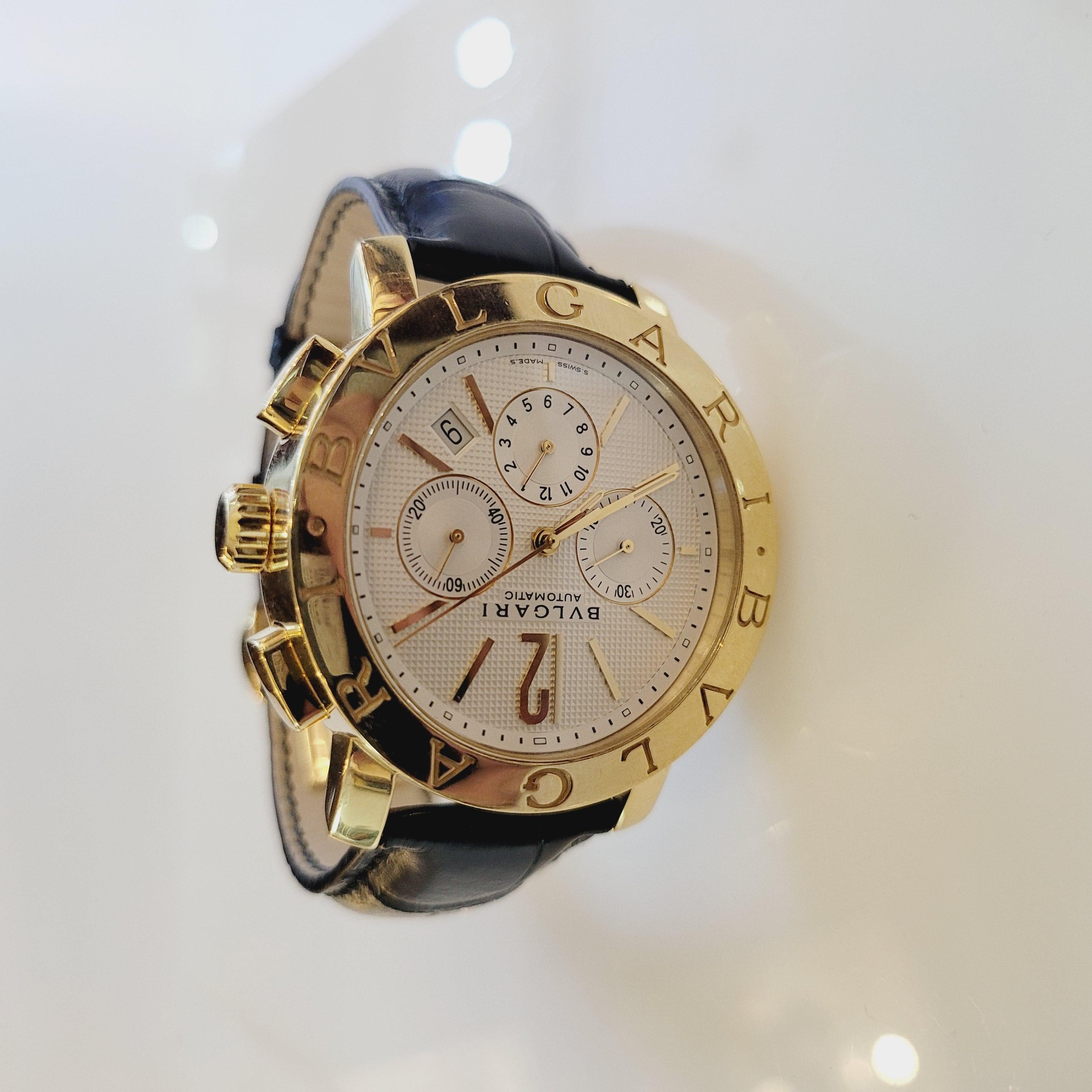 Women's or Men's Bulgari Chronograph For Sale