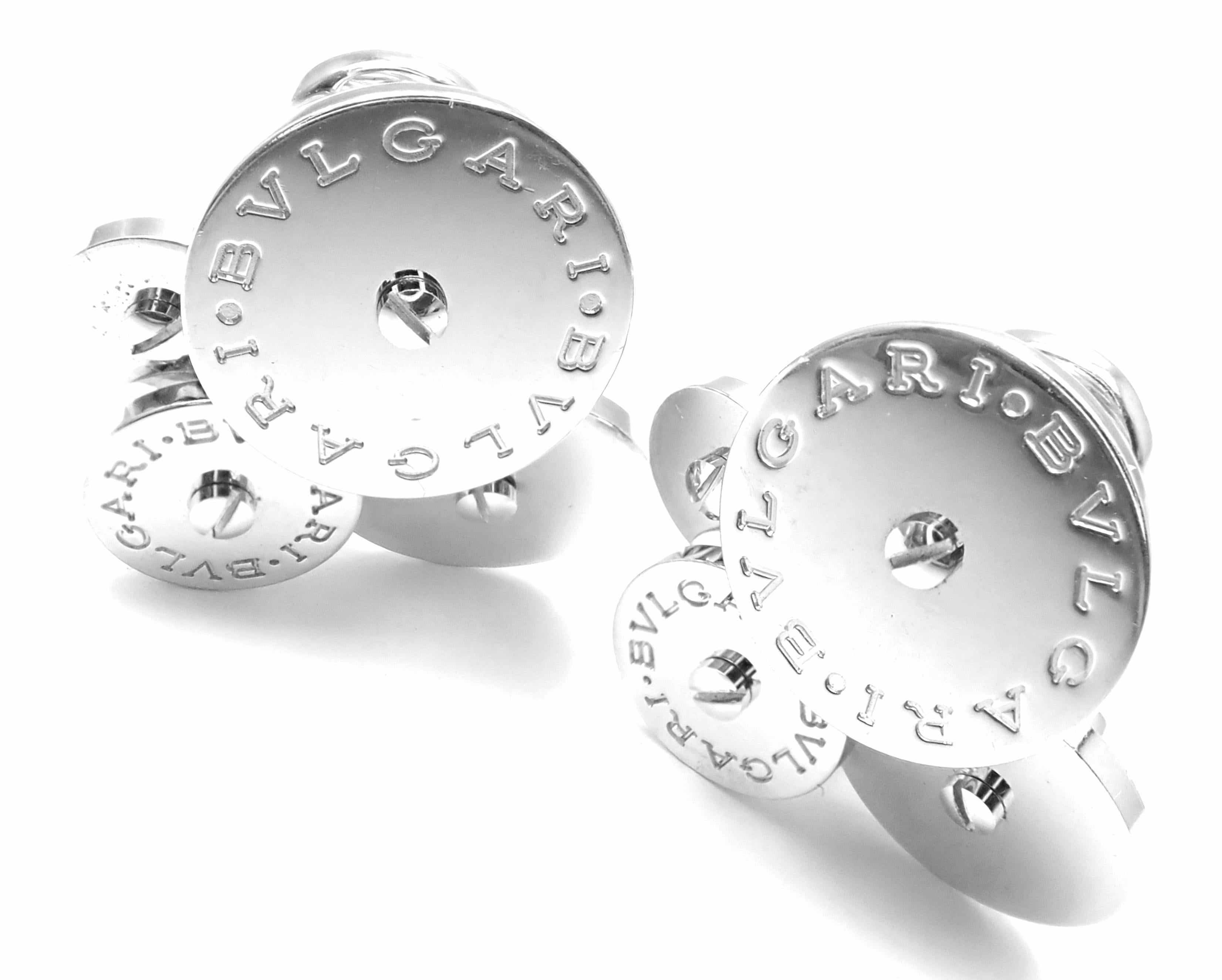 18k White Gold Cicladi Earrings by Bulgari.
Details:
Weight: 15.7 grams
Measurements: 18mm x 19mm
Stamped Hallmarks: Bvlgari, 750, 2337AL, Made in Italy
*Free Shipping within the United States*
YOUR PRICE: $1,600
T2359aae