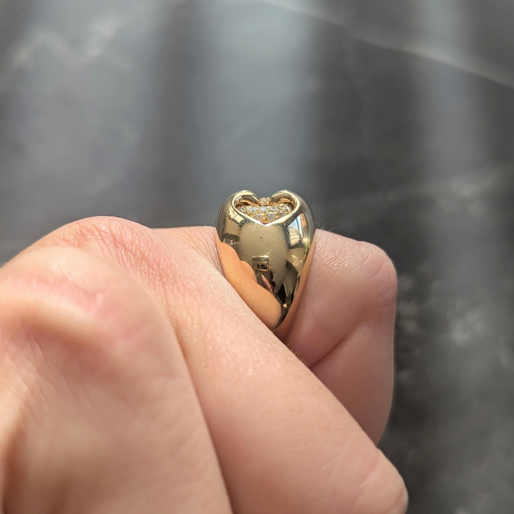 Bague Abbraccio en or jaune 18 carats avec diamant contemporain Bulgari en vente 4