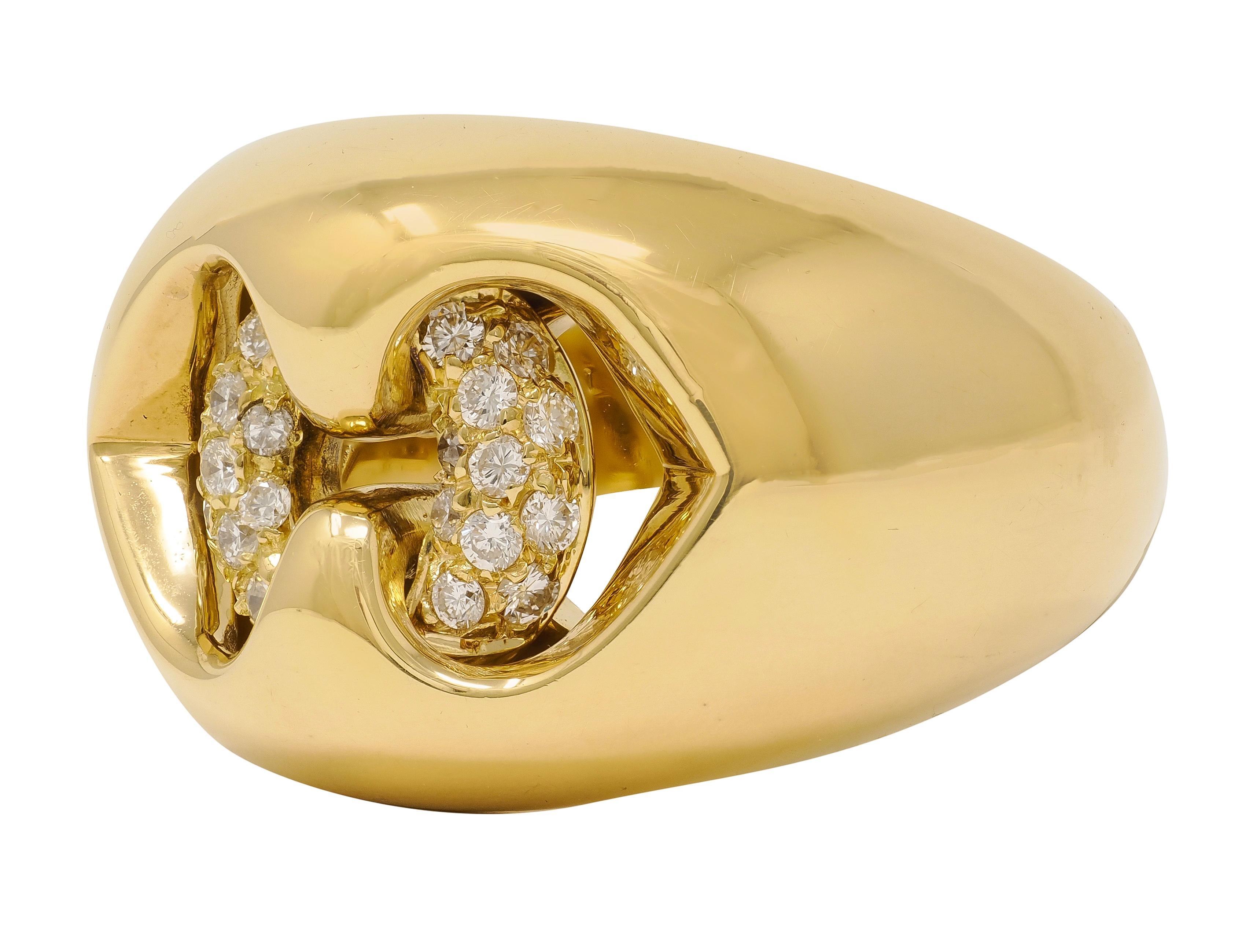Bague Abbraccio en or jaune 18 carats avec diamant contemporain Bulgari Excellent état - En vente à Philadelphia, PA