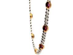 Bulgari Curb Kette Gliederhalskette mit Granat in Lünettenfassung 18K Weiß- und Gelbgold