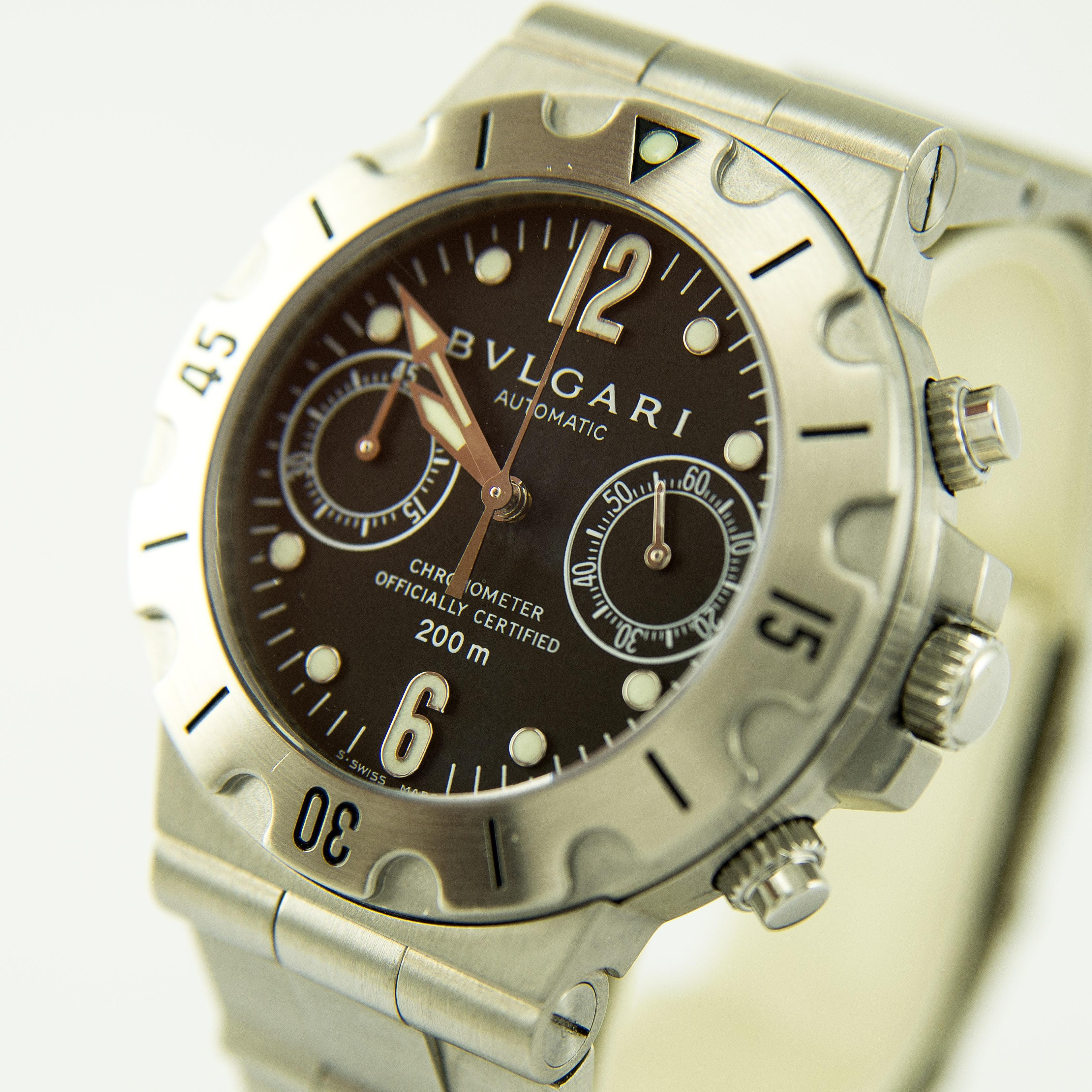 BRAND: Bulgari
MODEL: Diagono
REFRENCE: SC38S
SIZE: 38mm
CASE: Stainless Steel
DIAL: Blue
BAND: Stainless Steel
WRIST SIZE: Apx. 