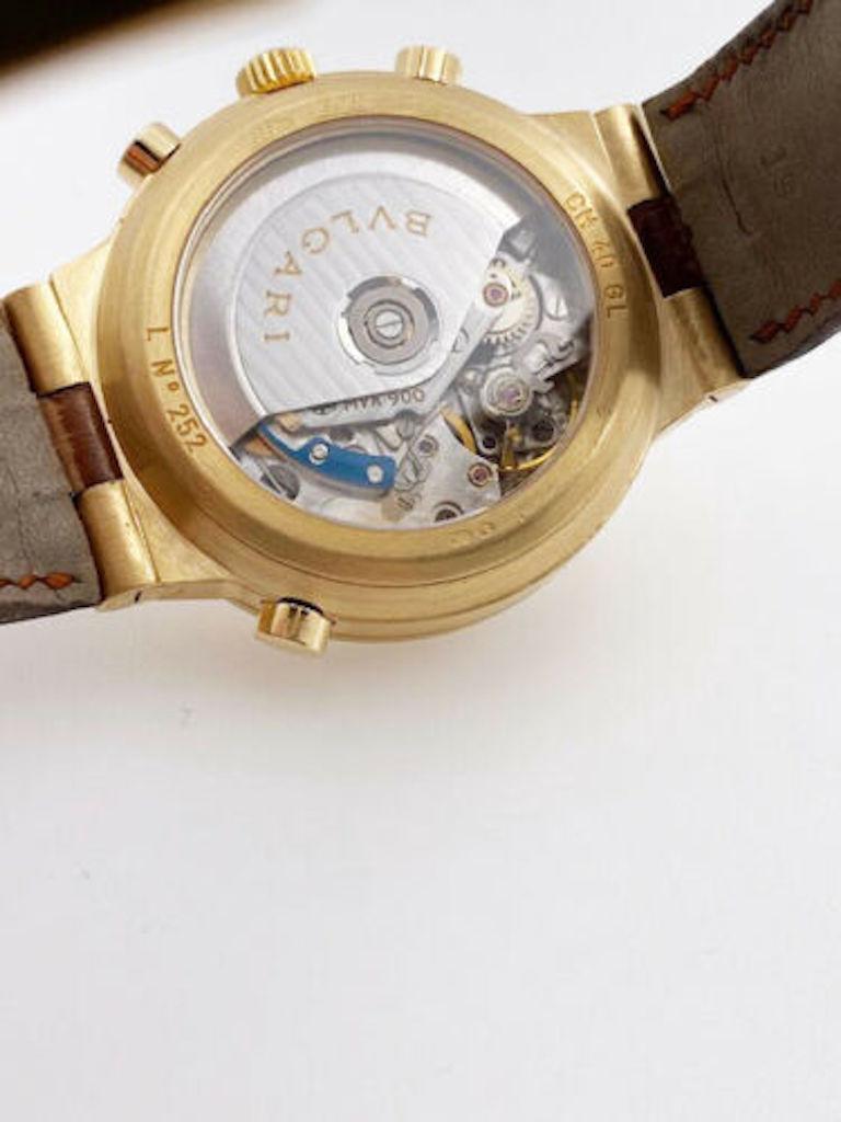 Bulgari Montre chronographe Diagono Rattrapante en or 18 carats fendue CH 40 GL avec deuxième chronographe 3