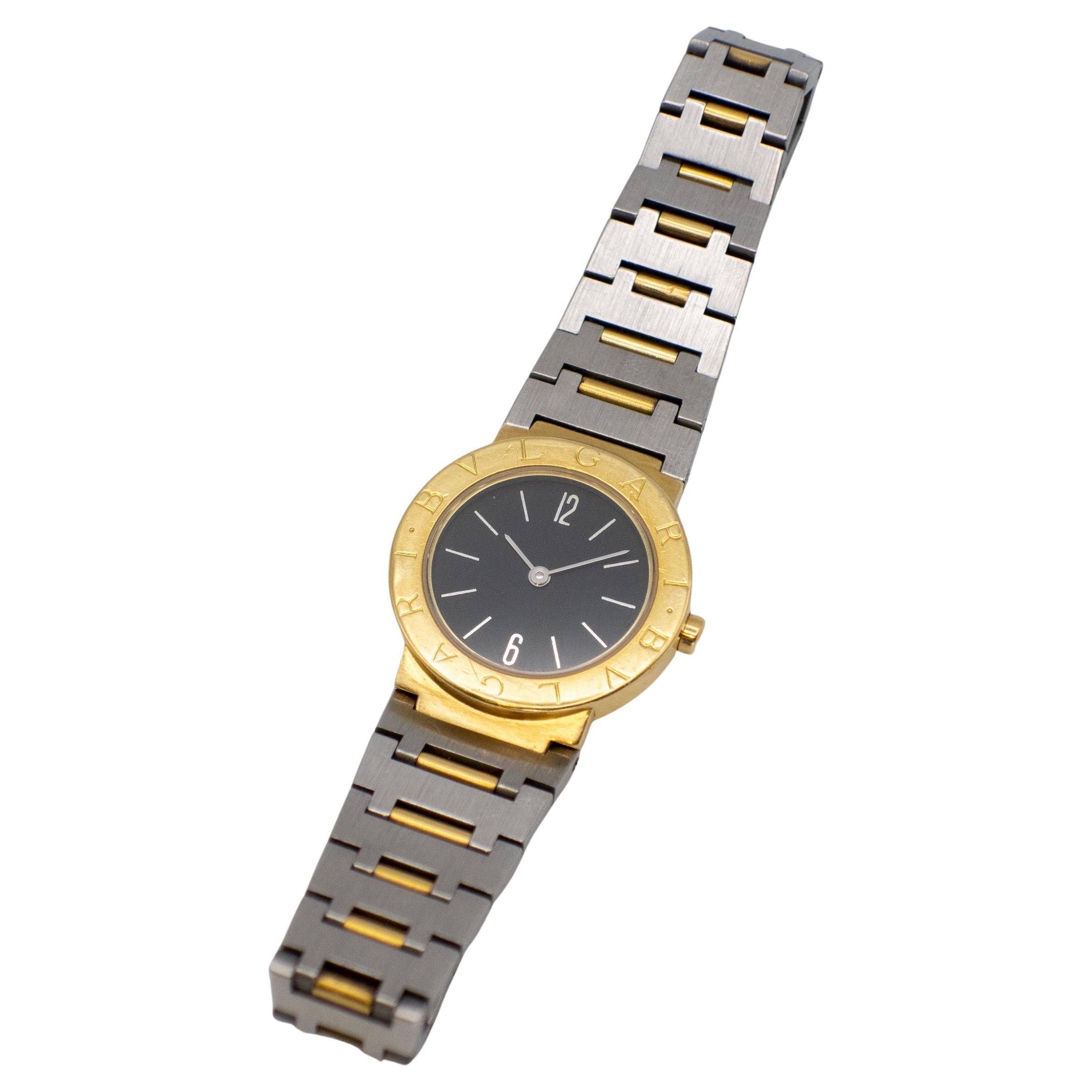 Bulgari Diagono Stainless Steel and 18K Yellow Gold Ladies Wrist Watch In Good Condition For Sale In New York, NY