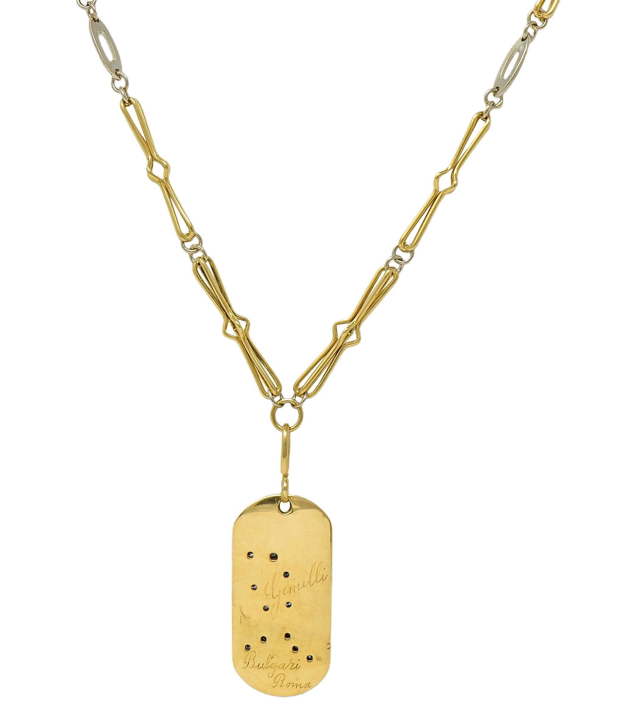Bulgari Diamant 18 Karat Gold Vintage Zodiac Zwillinge Dog Tag Anhänger Halskette im Zustand „Hervorragend“ im Angebot in Philadelphia, PA